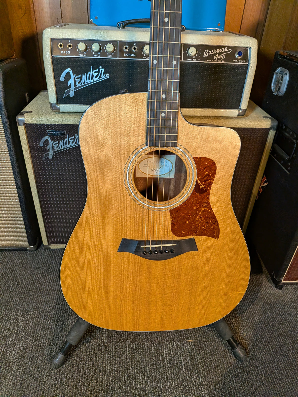 Taylor 110ce Acoustic/Electric Guitar w/Gig Bag - Natural (2012)