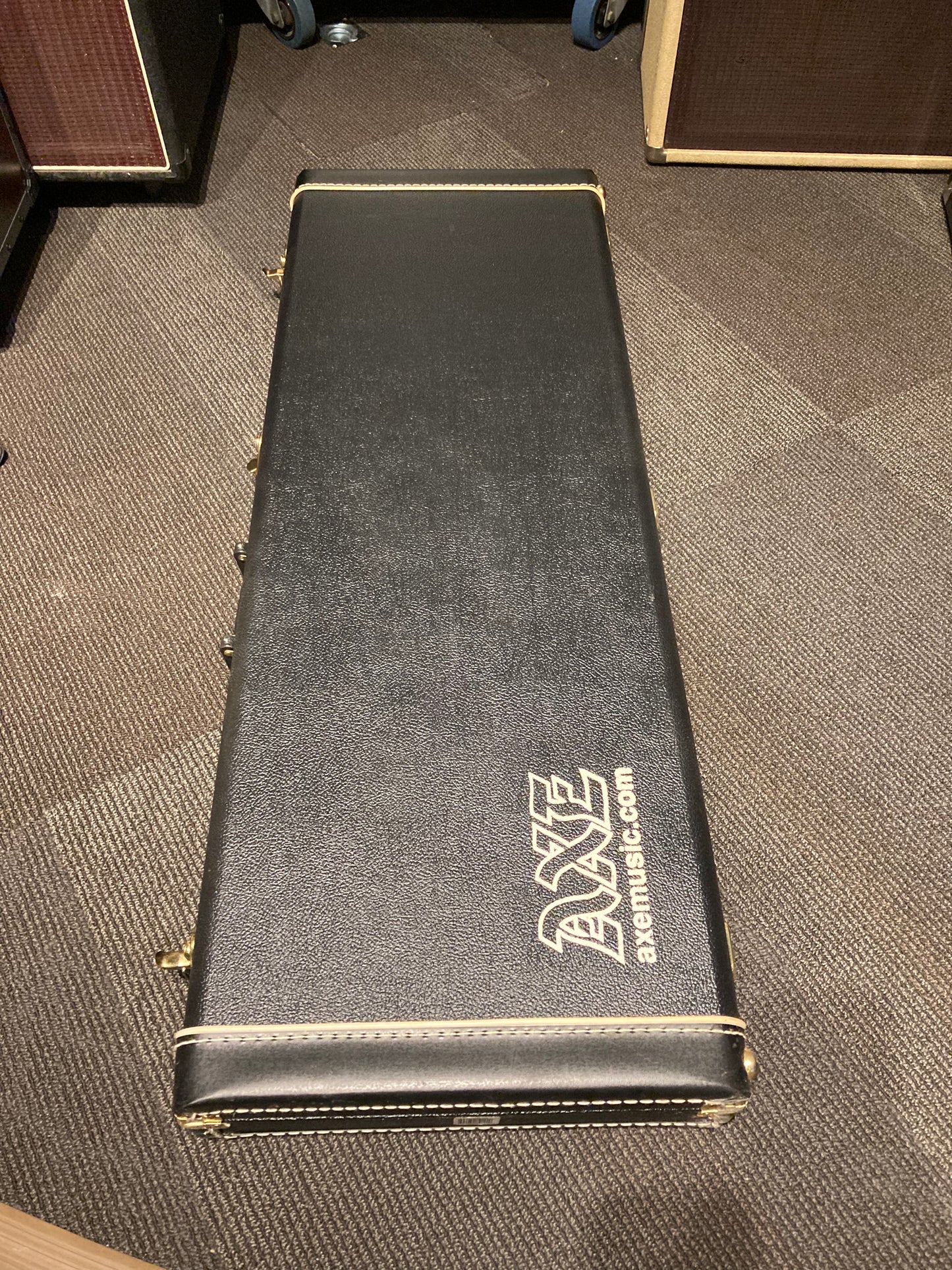 Fender Standard Stratocaster MIM w/Case (2009)