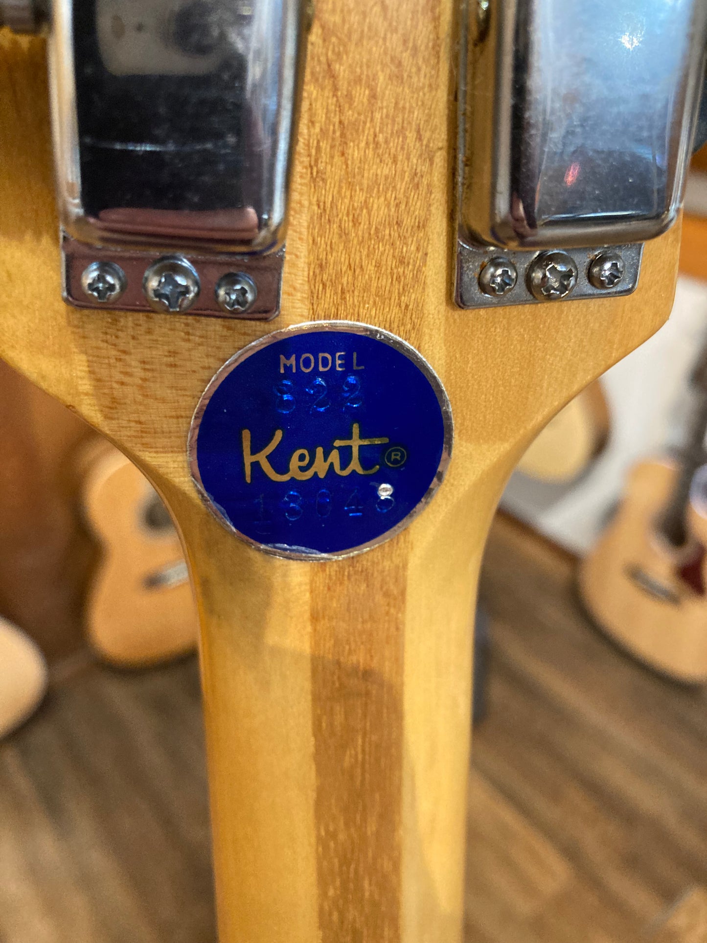 Kent Model 822 Hollow Body Bass Guitar MIJ (1960's)