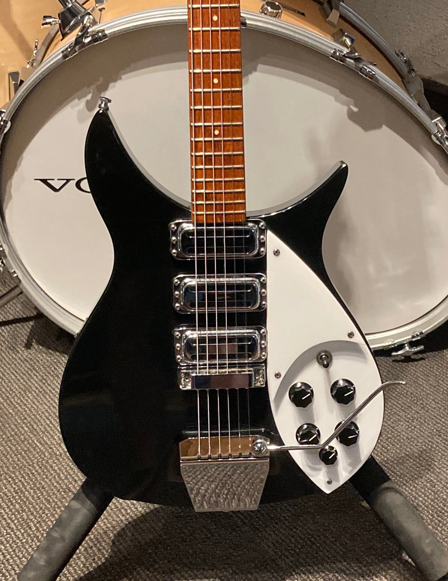 Rickenbacker 325 Short Scale Electric Guitar w/Case (1989)