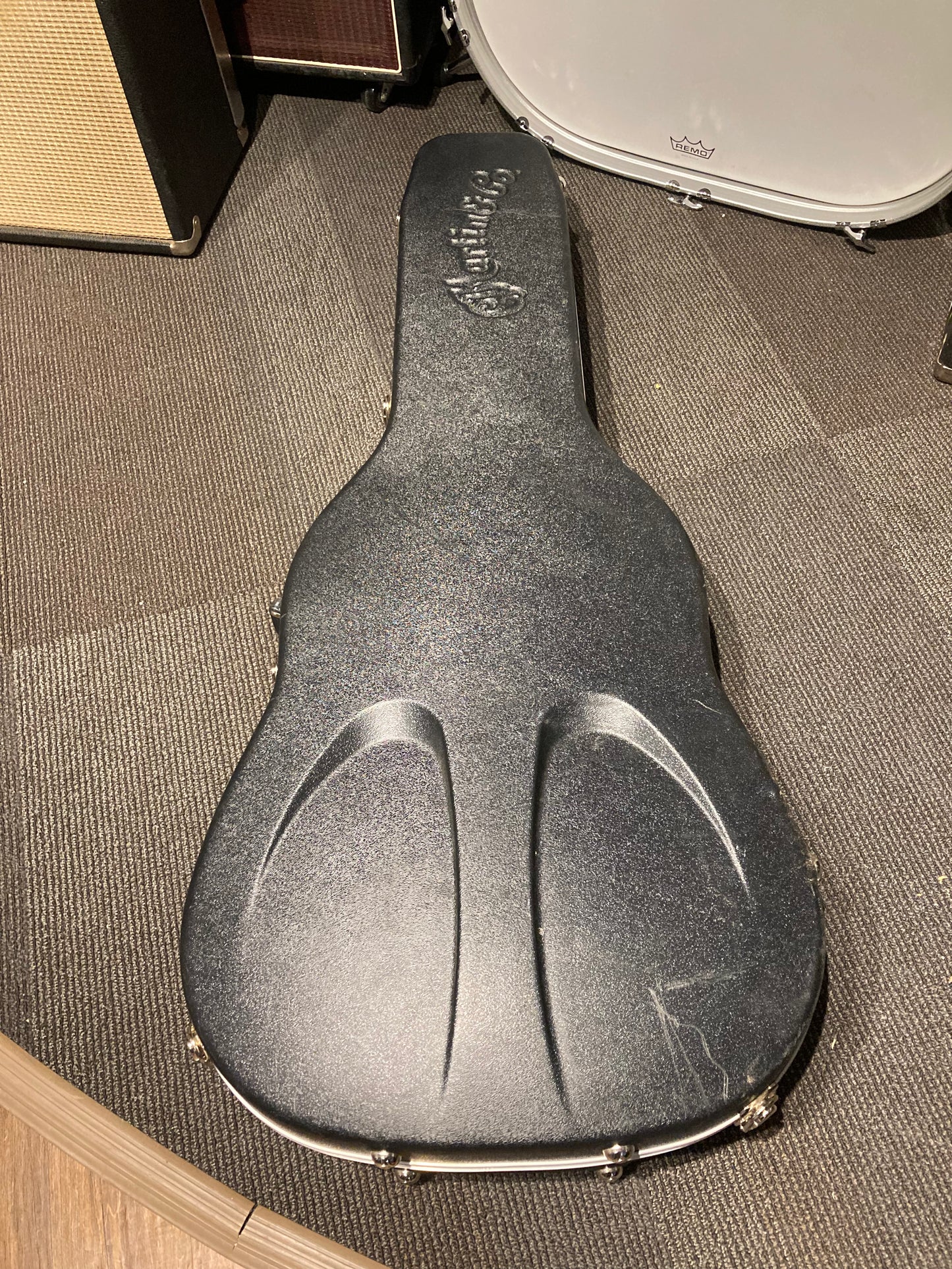 Martin D-28 Dreadnought Acoustic Guitar w/Case (2012)