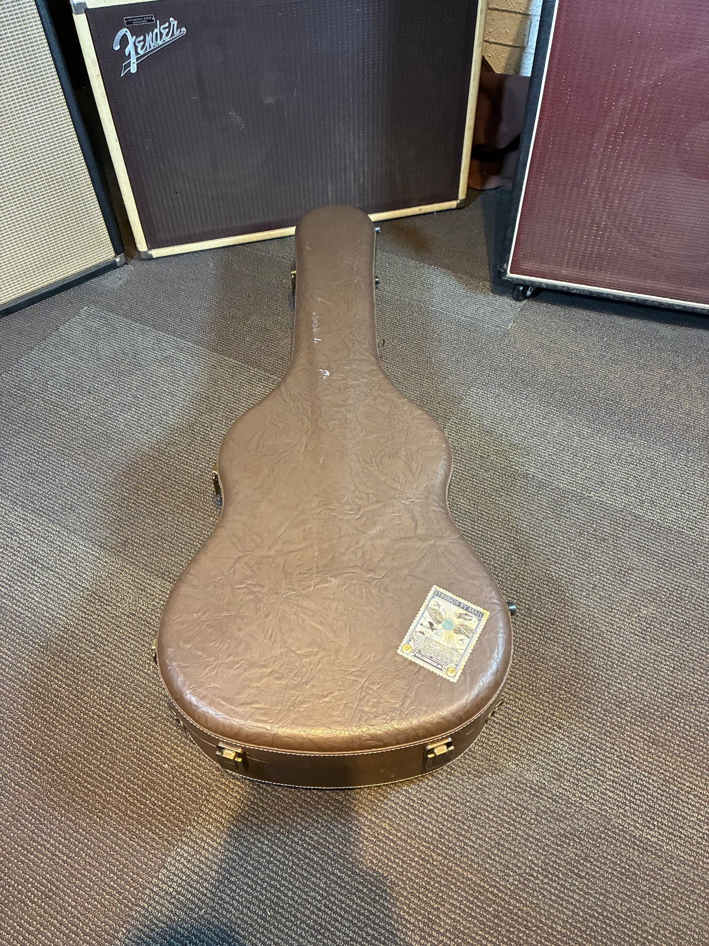 Alhambra Línea Profesional Classical Guitar w/Case (Used)