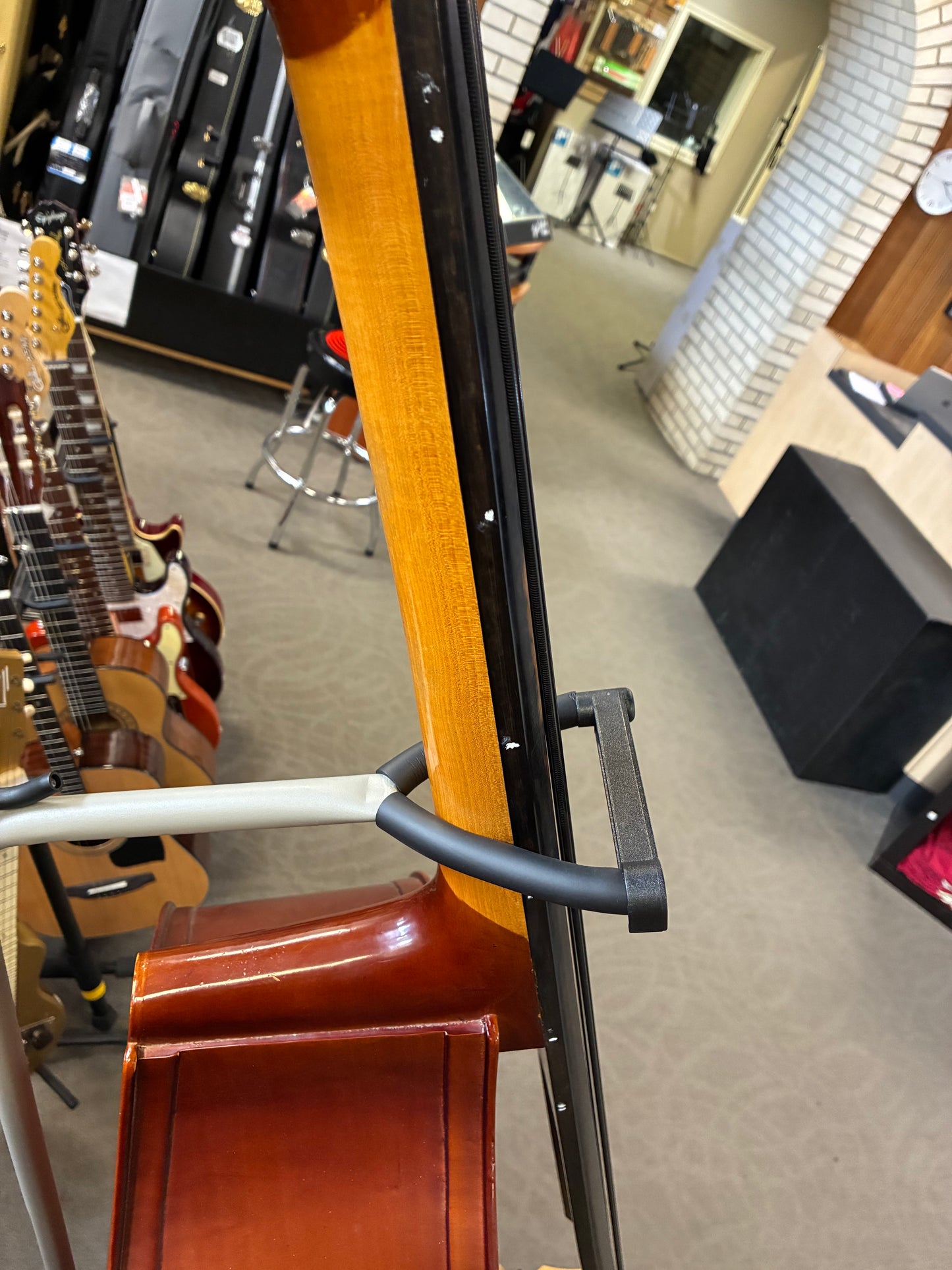 3/4 Upright Bass w/Bag & Bow (Used)