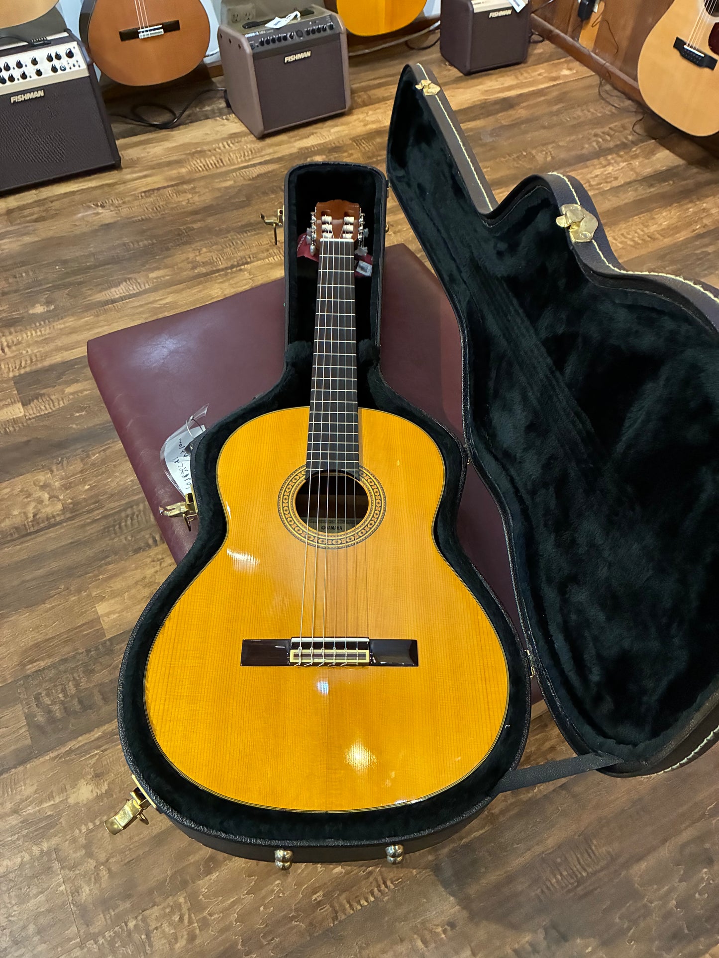 Yamaha CG-131S Classical Guitar w/Case (Used)