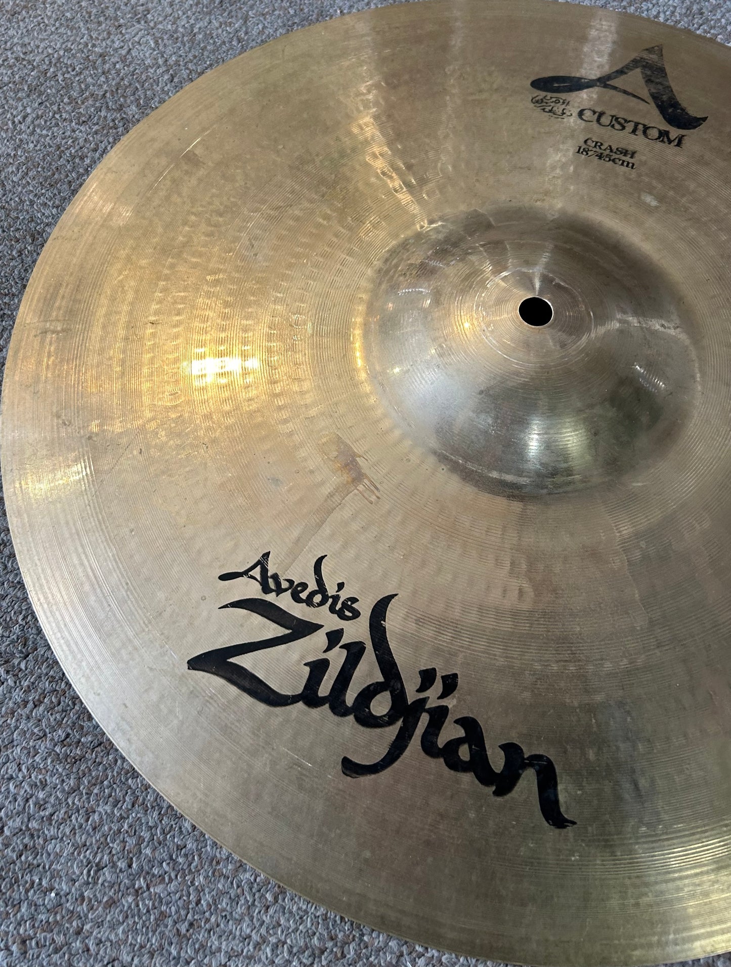 Zildjian 18" A Custom Crash Cymbal (Used)