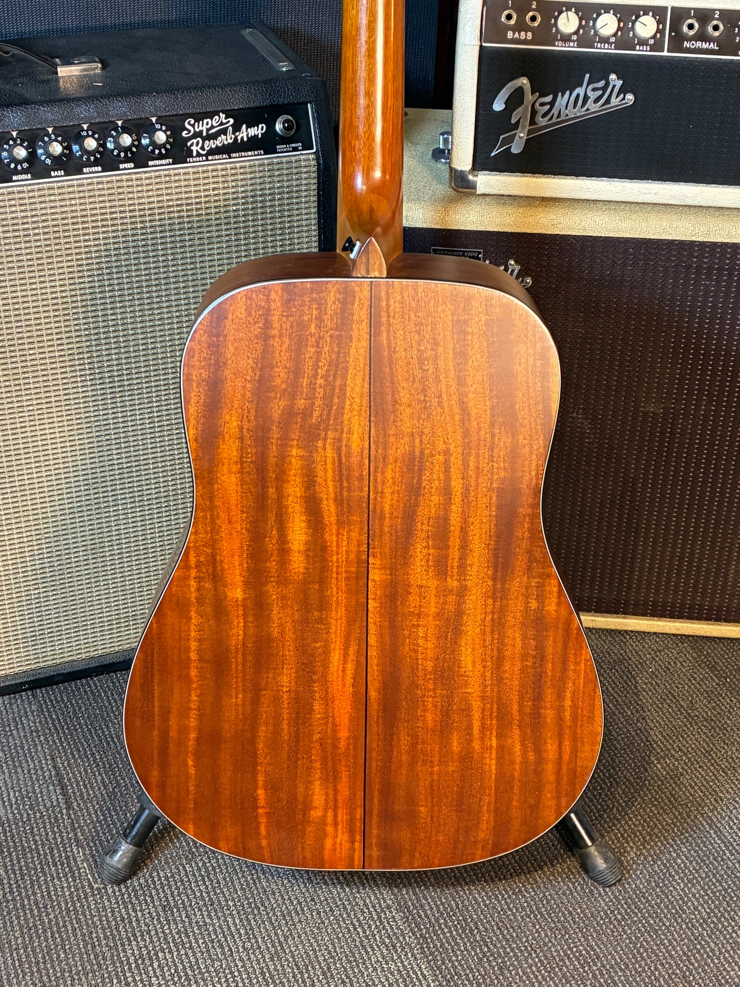 Walden Natura D570 Dreadnought Acoustic Guitar (Used)
