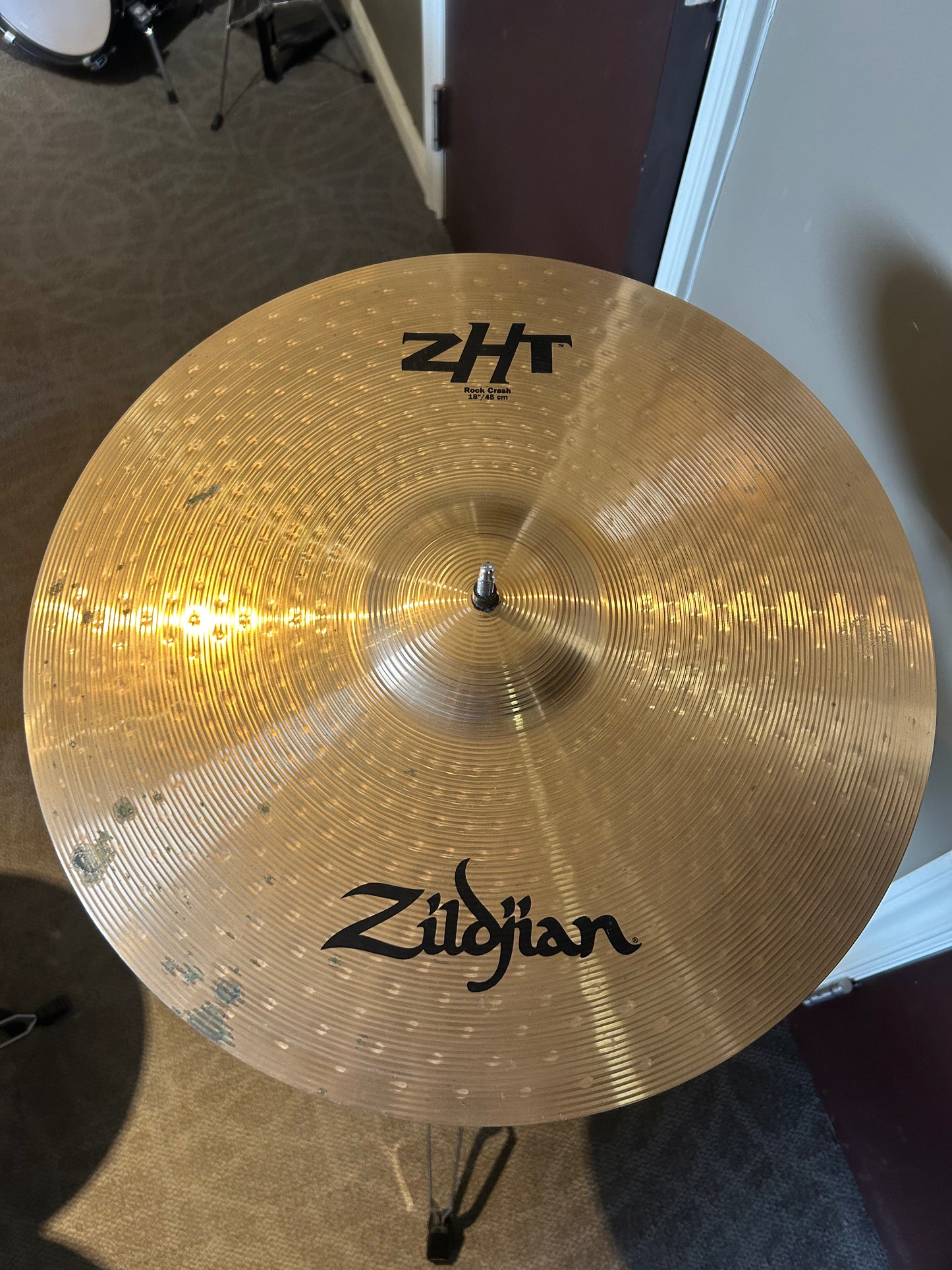 Zildjian ZHT 18" Rock Crash Cymbal (Used)