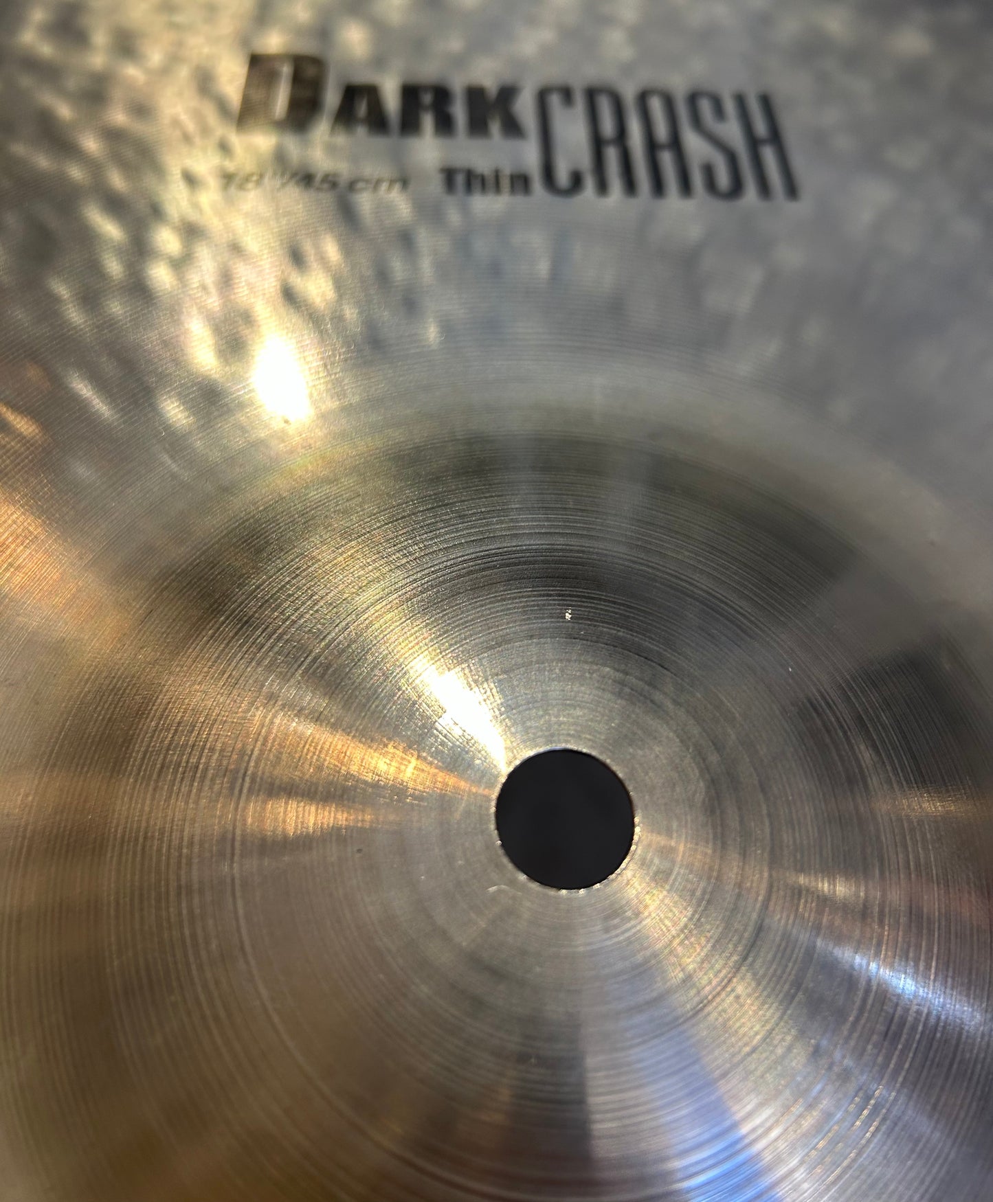 ZIldjian 18" K Dark Thin Crash Cymbal (Used)