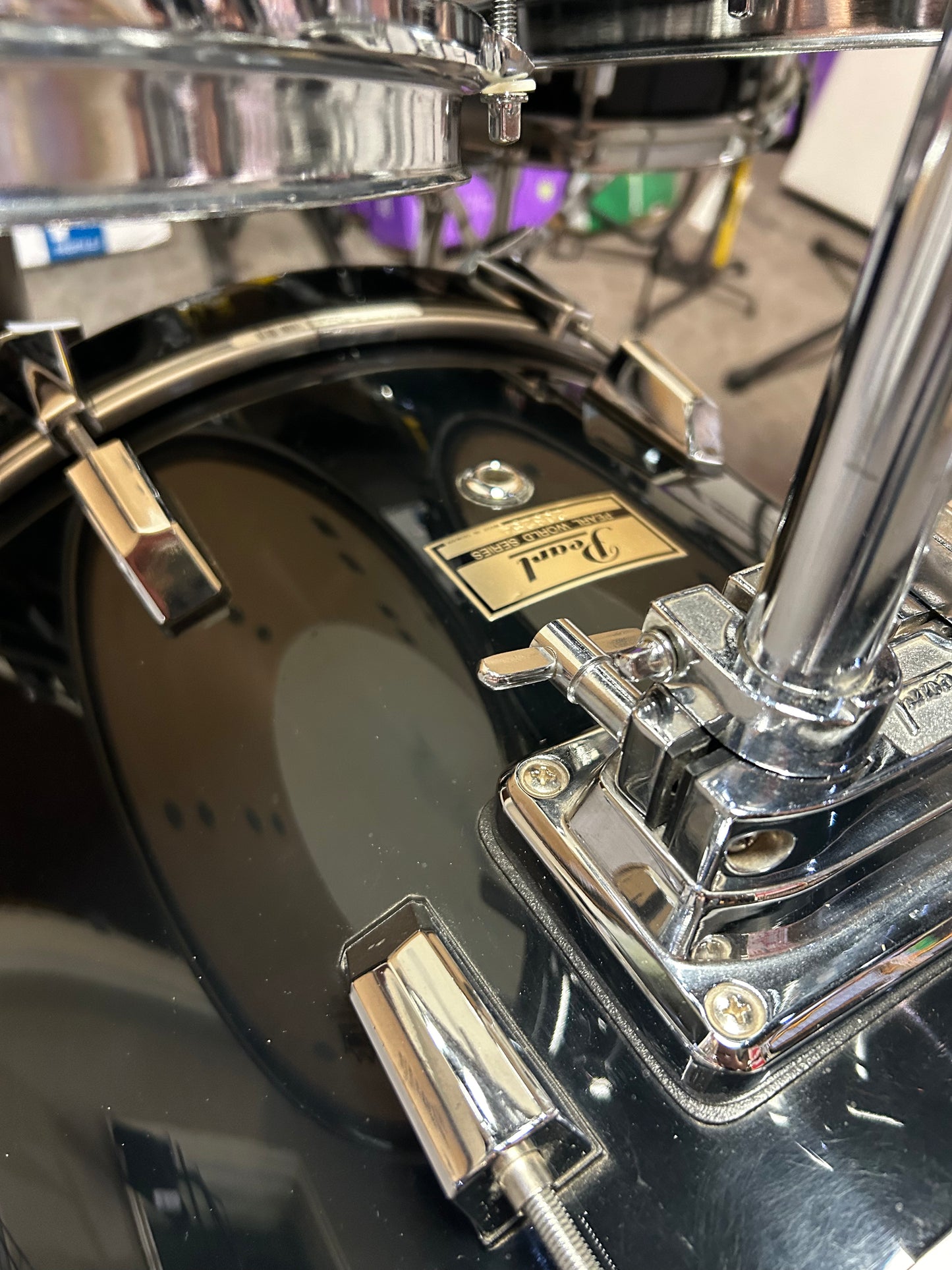 Pearl World Series 6 Piece Shell Pack - Piano Black Lacquer (1990's)