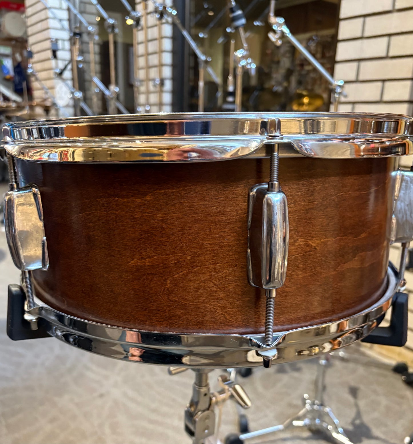 14"x6" Mahogany 6-Lug Snare Drum (Used)