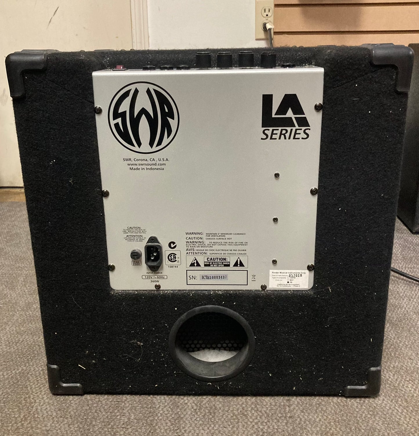 SWR LA15 Bass Combo Amp (Used)