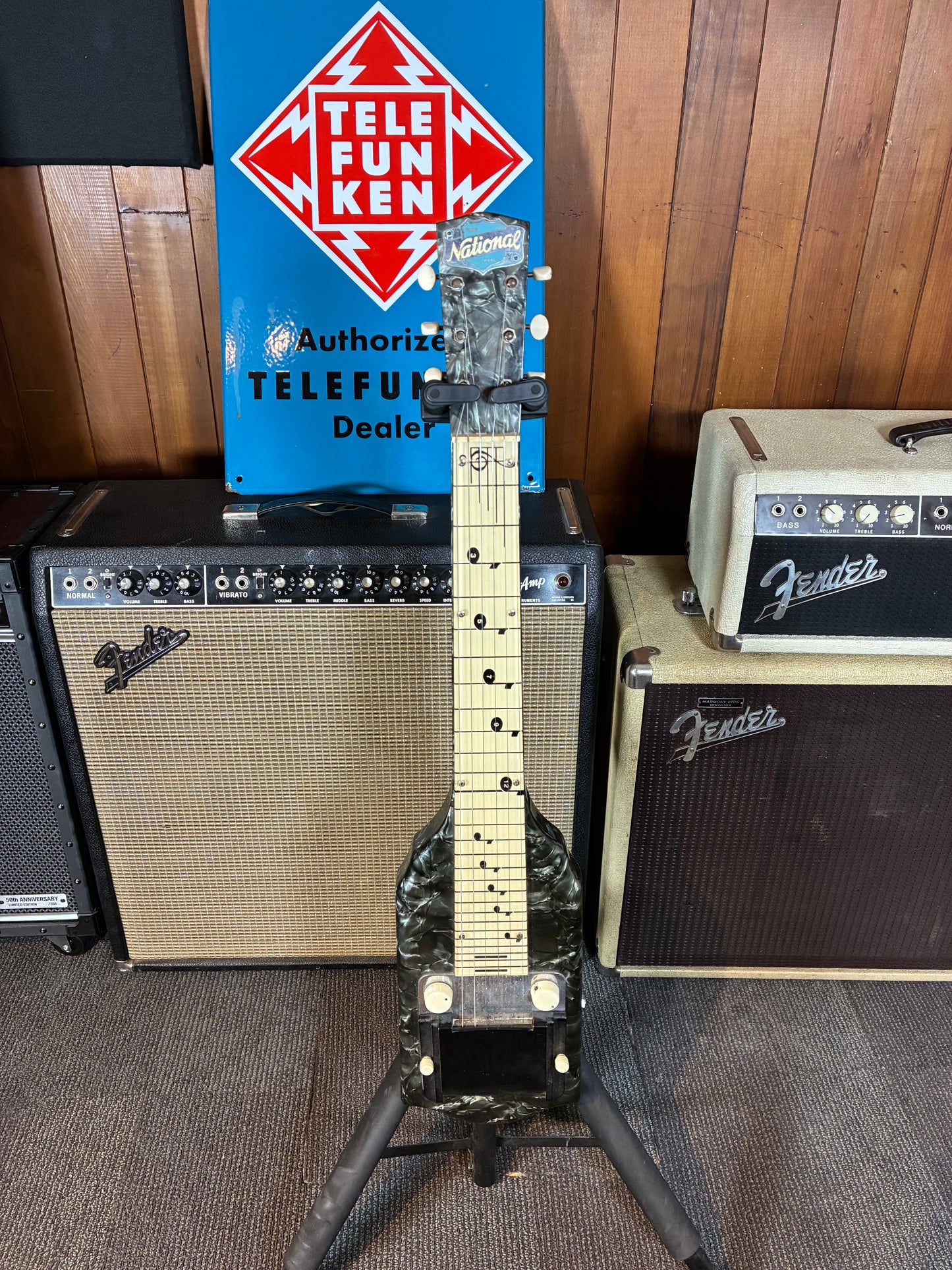 National No.1075 "Chicagoan" Lap Steel Electric Guitar w/Case (1952)