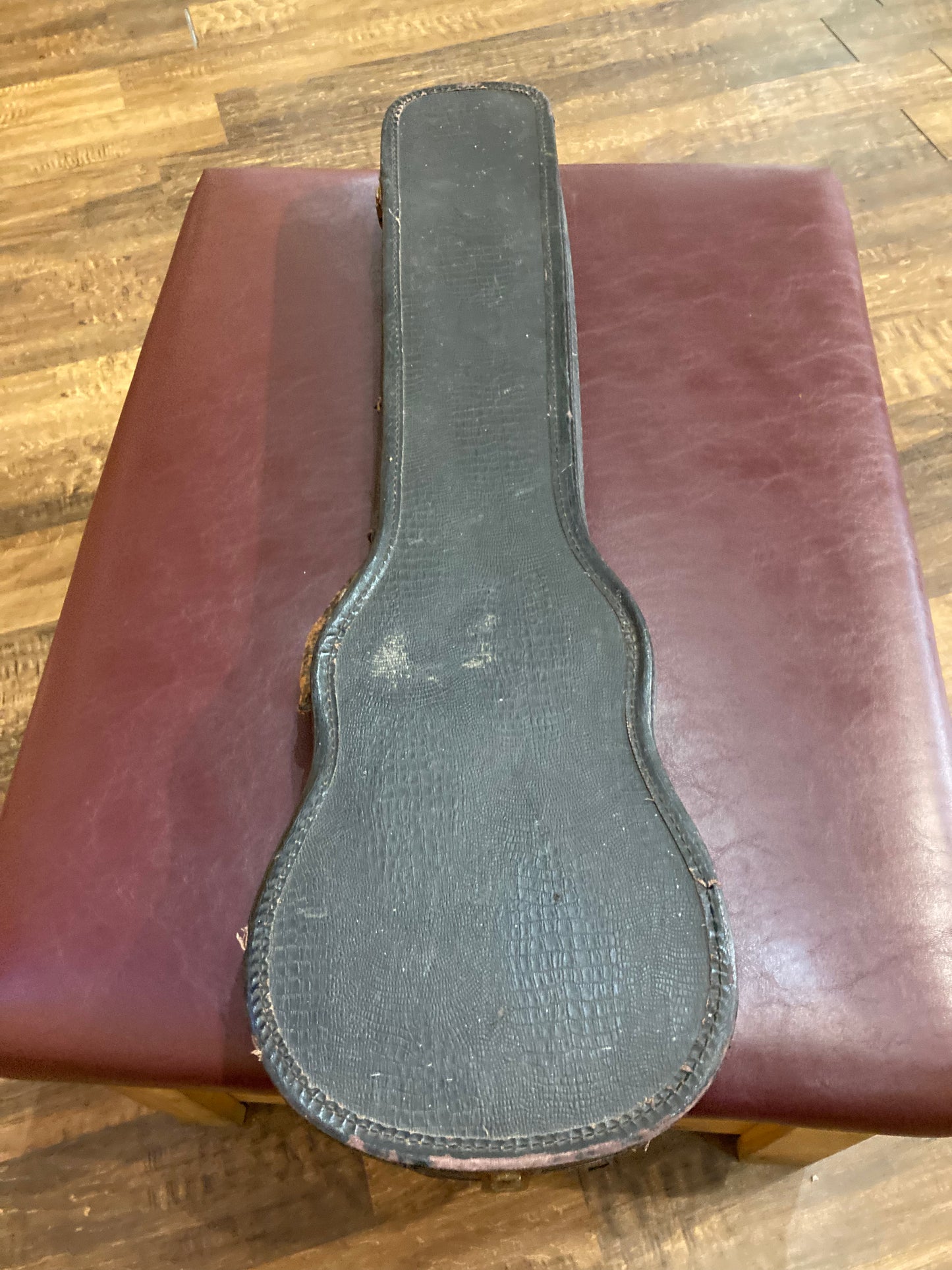 Regal Lap Steel w/Case (1930's)
