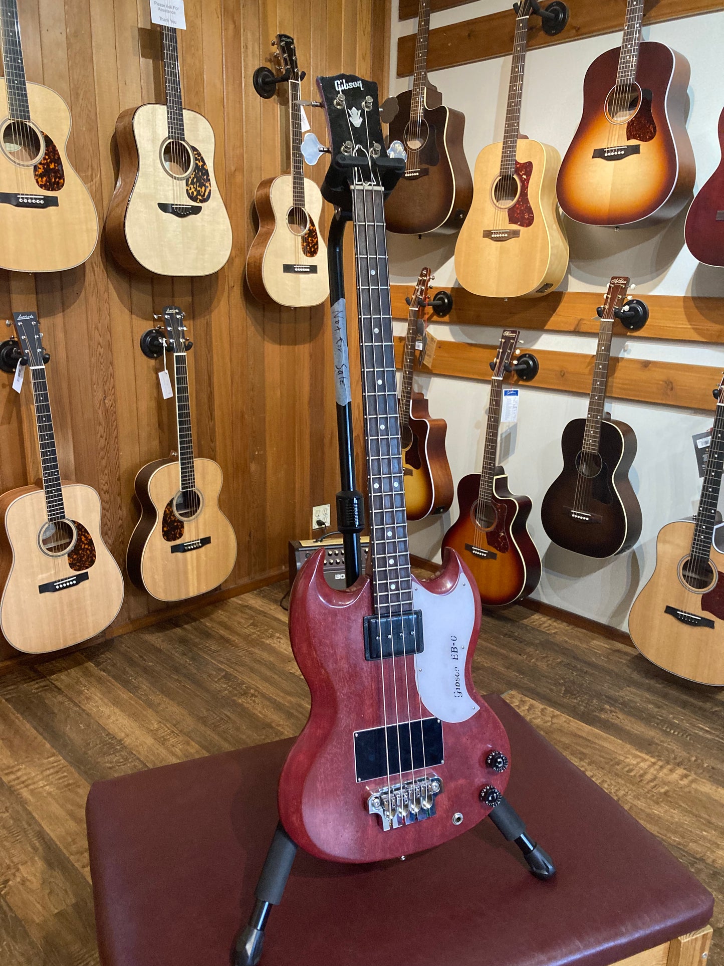 Gibson EB0 Electric Bass w/Case (1961)