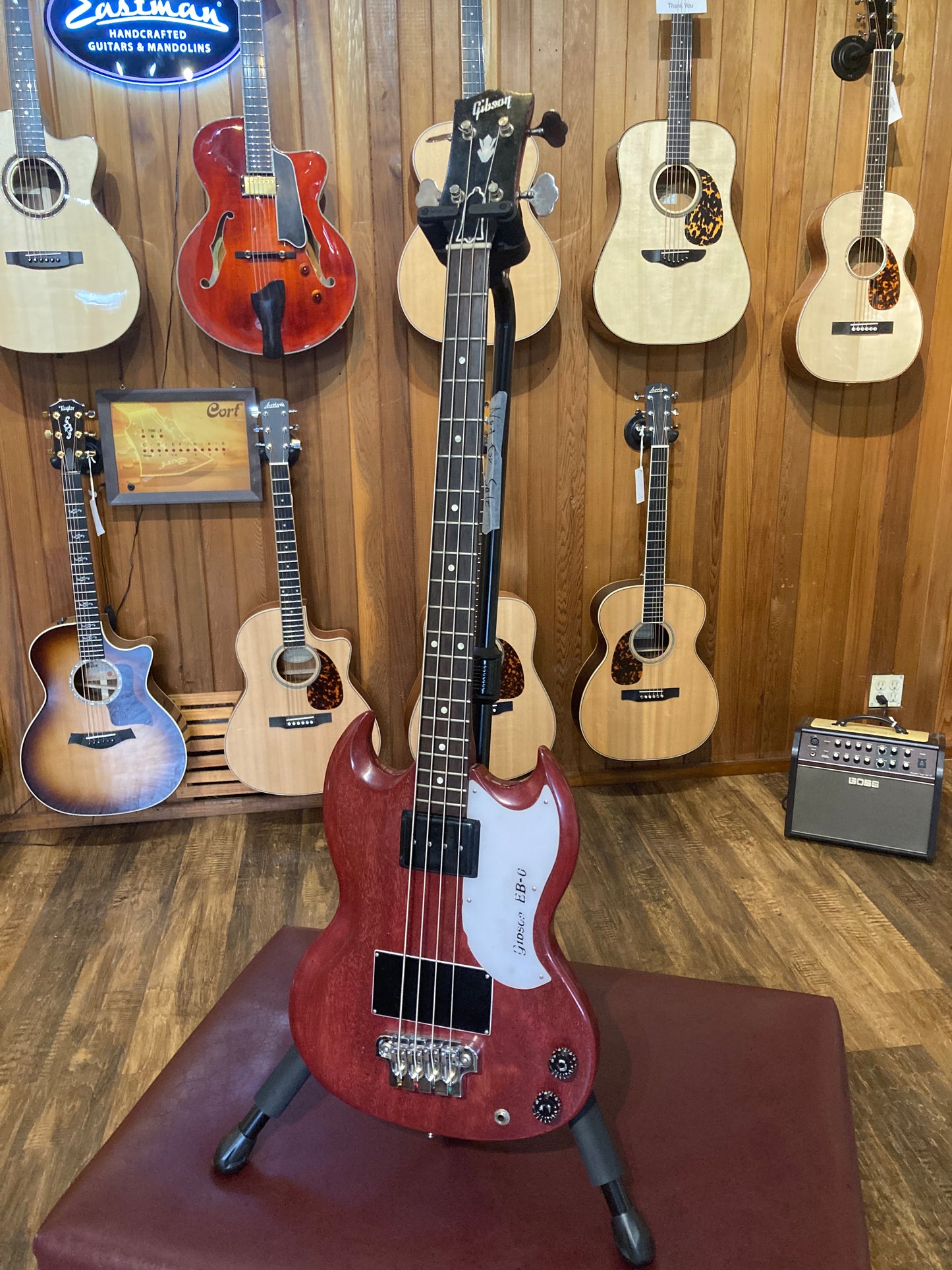Gibson EB0 Electric Bass w/Case (1961)