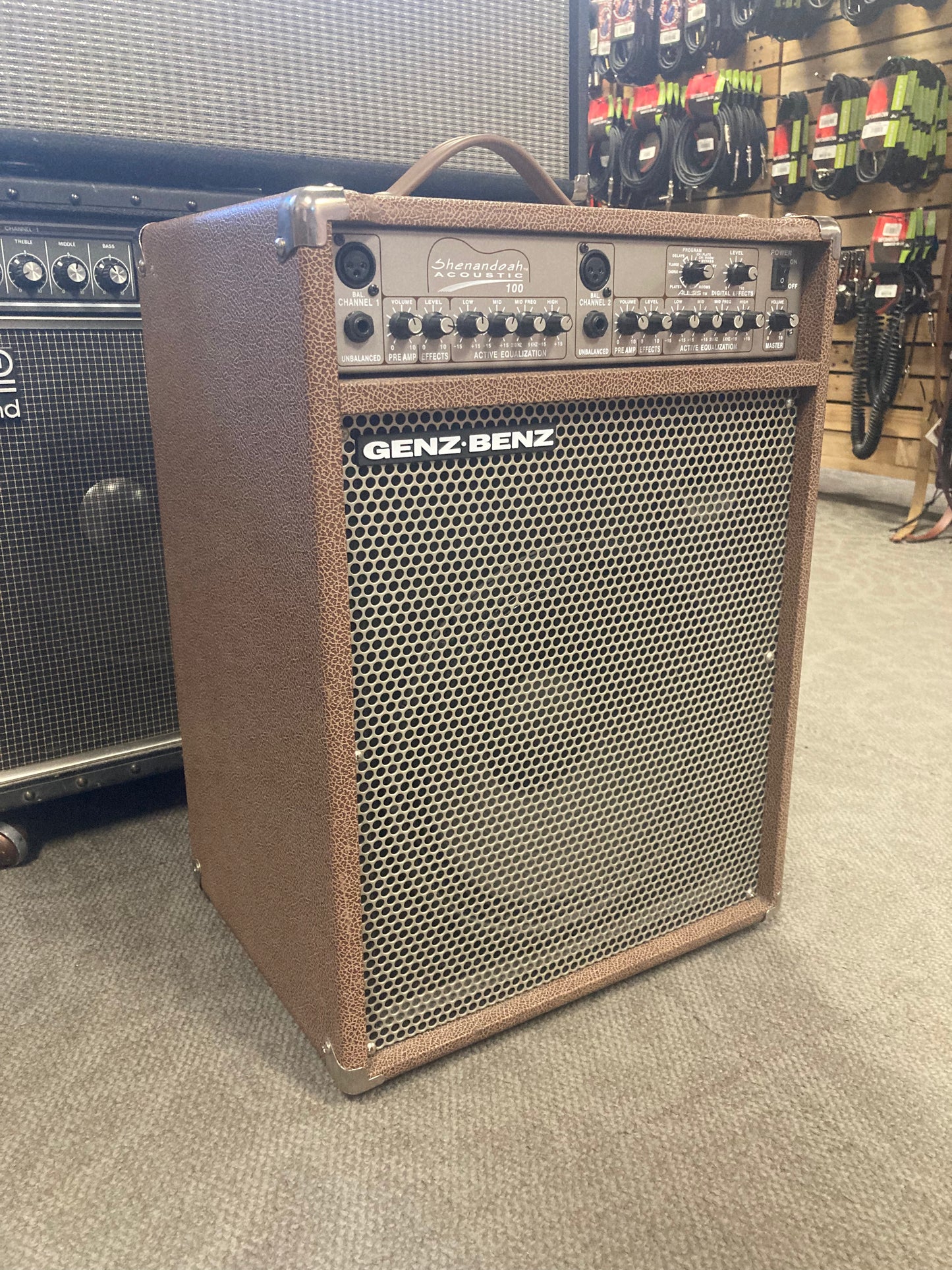 Genz Benz Shenandoah Acoustic 100 Amplifier (Used)