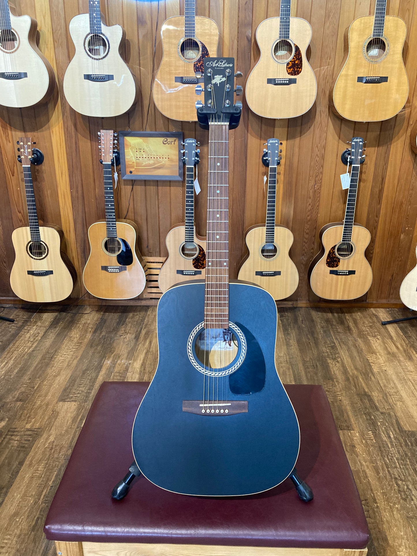 Art & Lutherie Wild Cherry Dreadnought Acoustic Guitar - Black (Used)