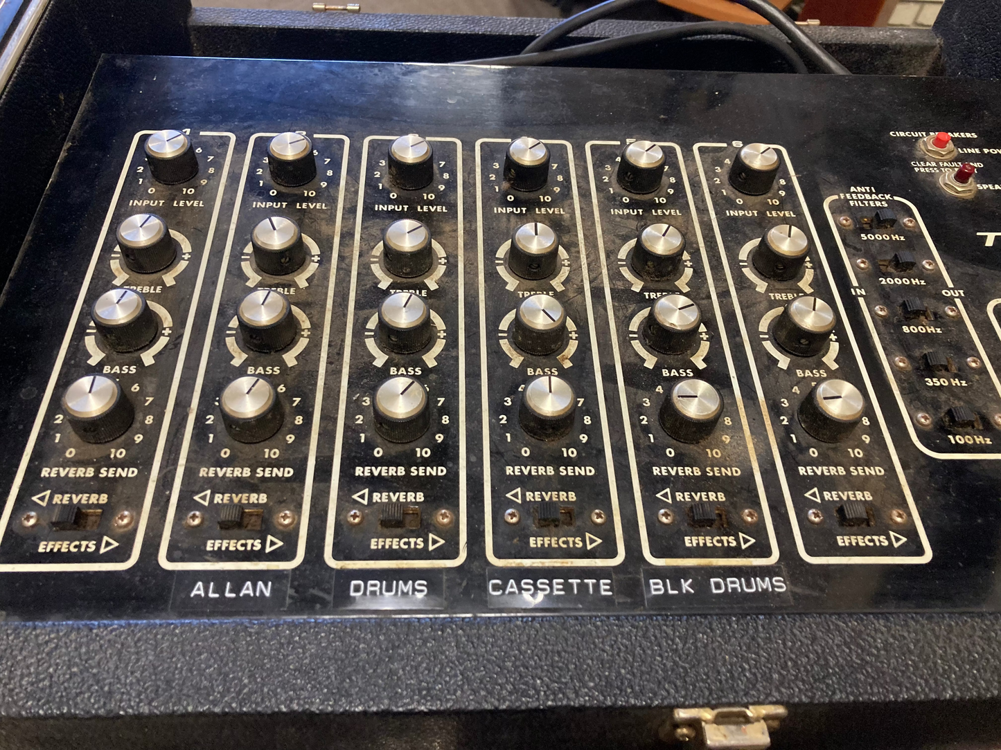 Traynor YVM-6 Powered Mixer (1970's)