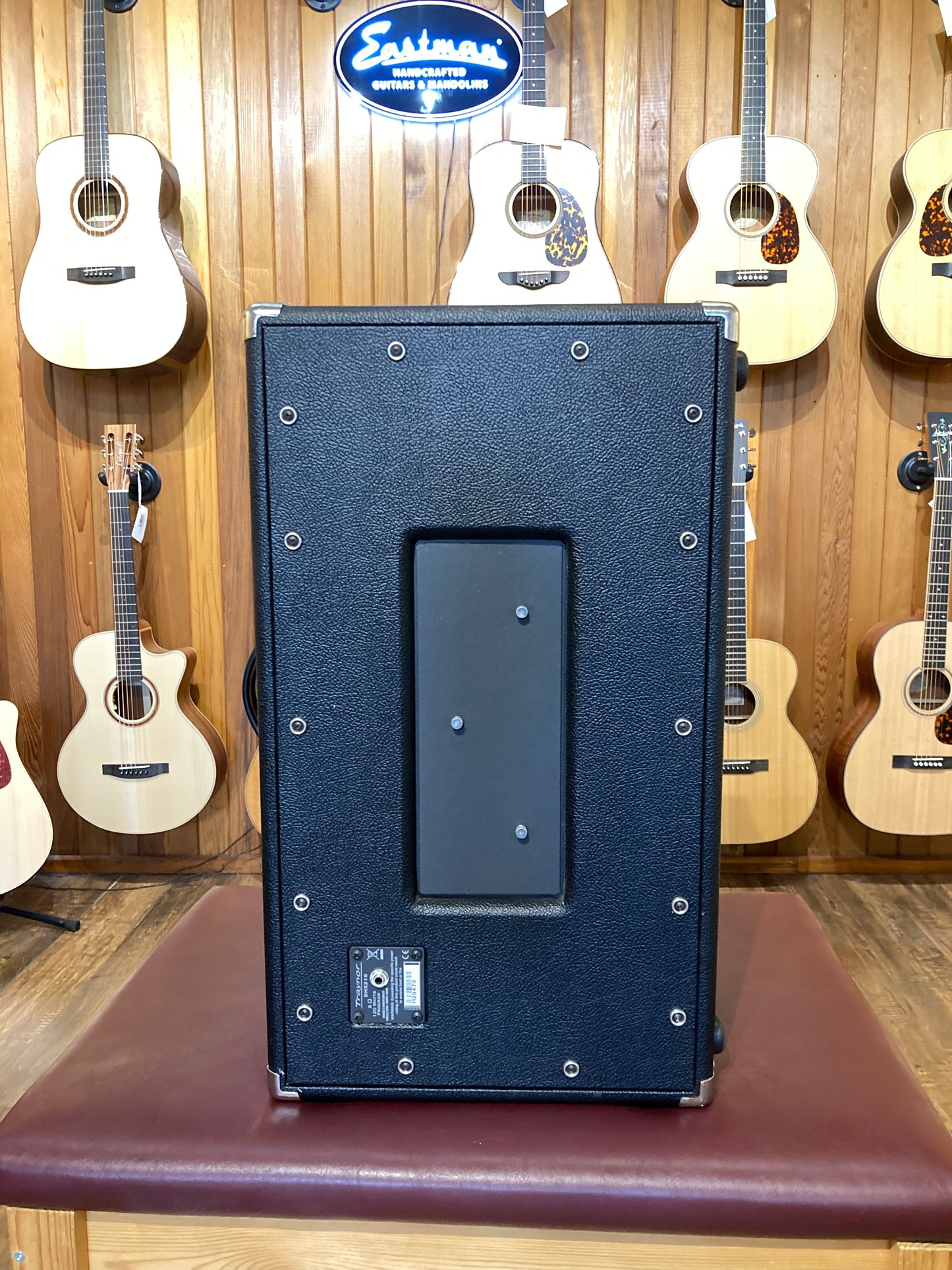 Traynor DHX210 2x10" Guitar Speaker Cabinet (Used)