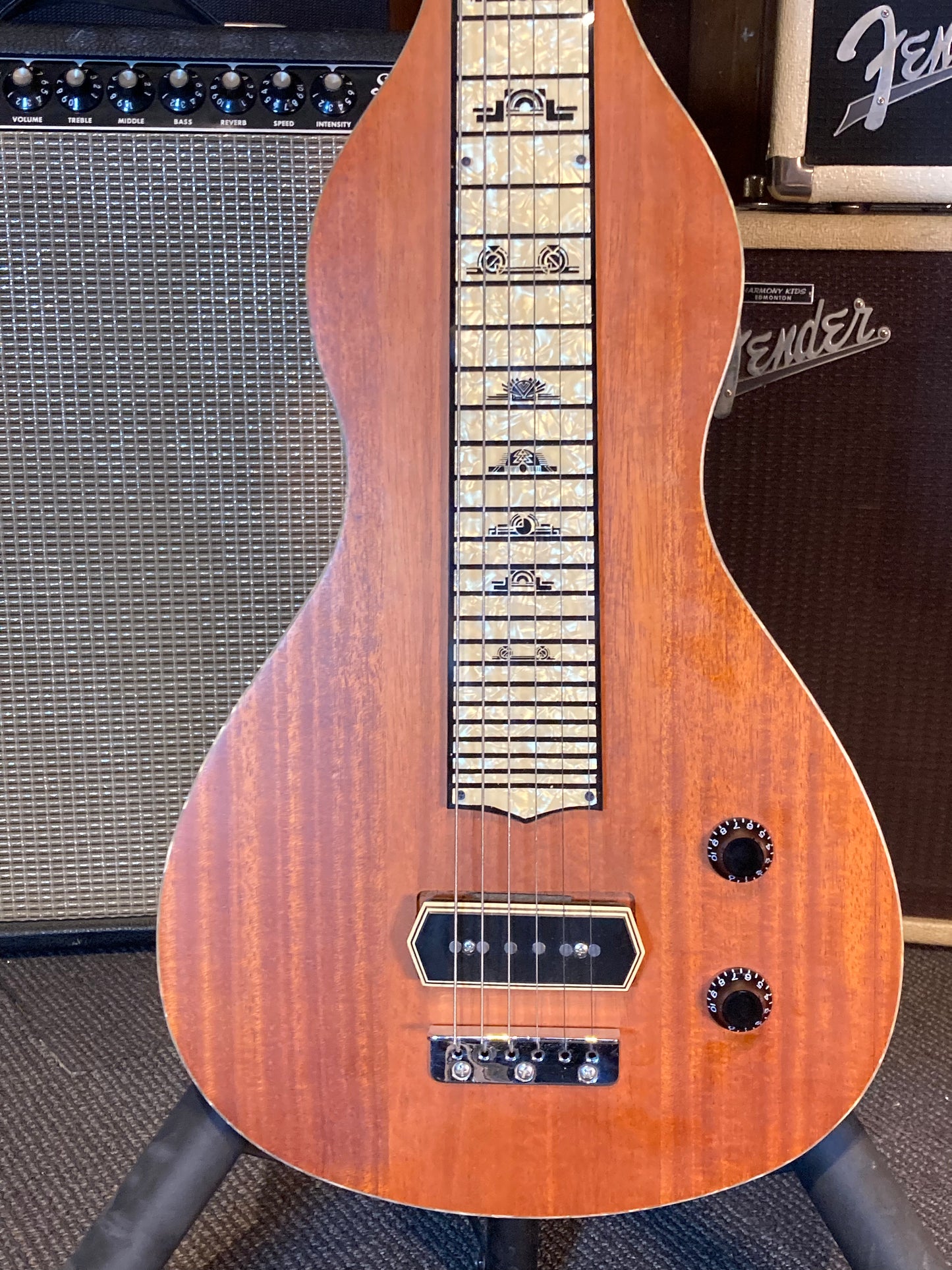 Chandler RH-2 Electric Lap Steel w/Gig Bag (2007)