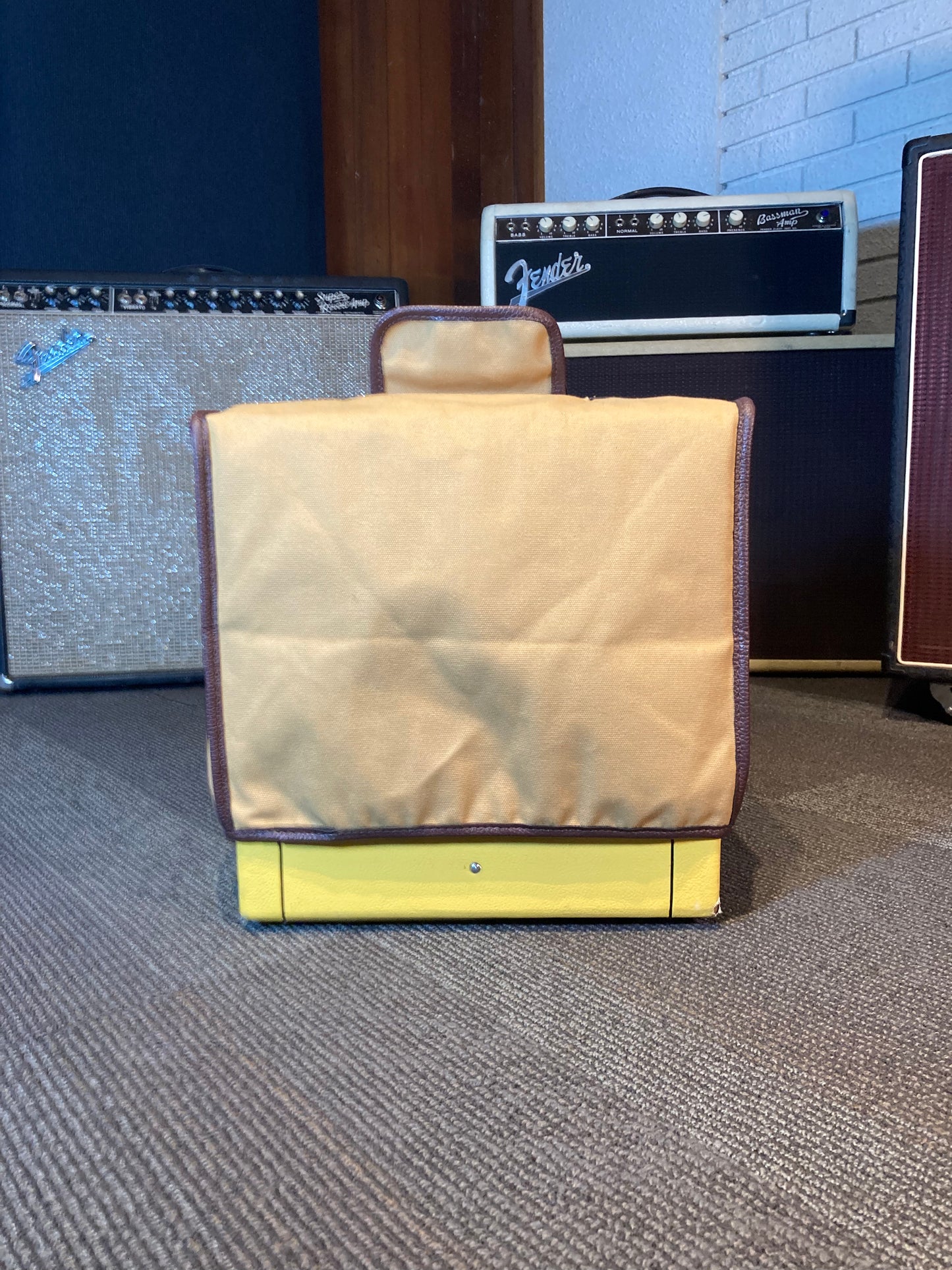 Oahu Sunshine 1x8" Guitar Tube Amp w/Cover (1950's)