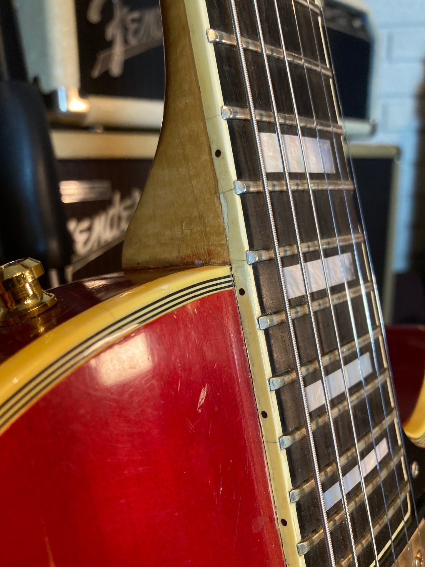 Gibson Les Paul Custom w/Case - Cherry Sunburst (1975)