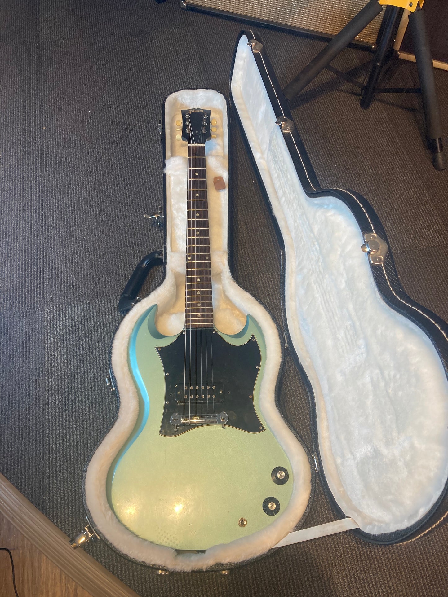 Gibson SG Junior w/Case - Pelham Blue (1970-1971)