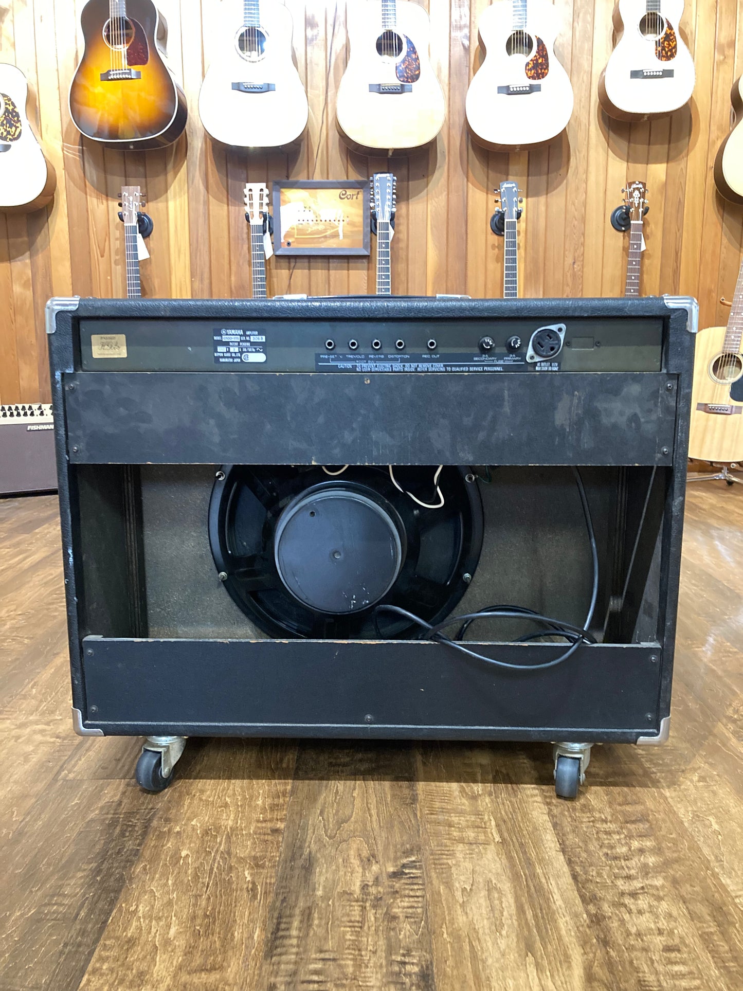 Yamaha G100-115 Hundred 115 Electric Guitar Amplifier (Mid to Late 1970's)
