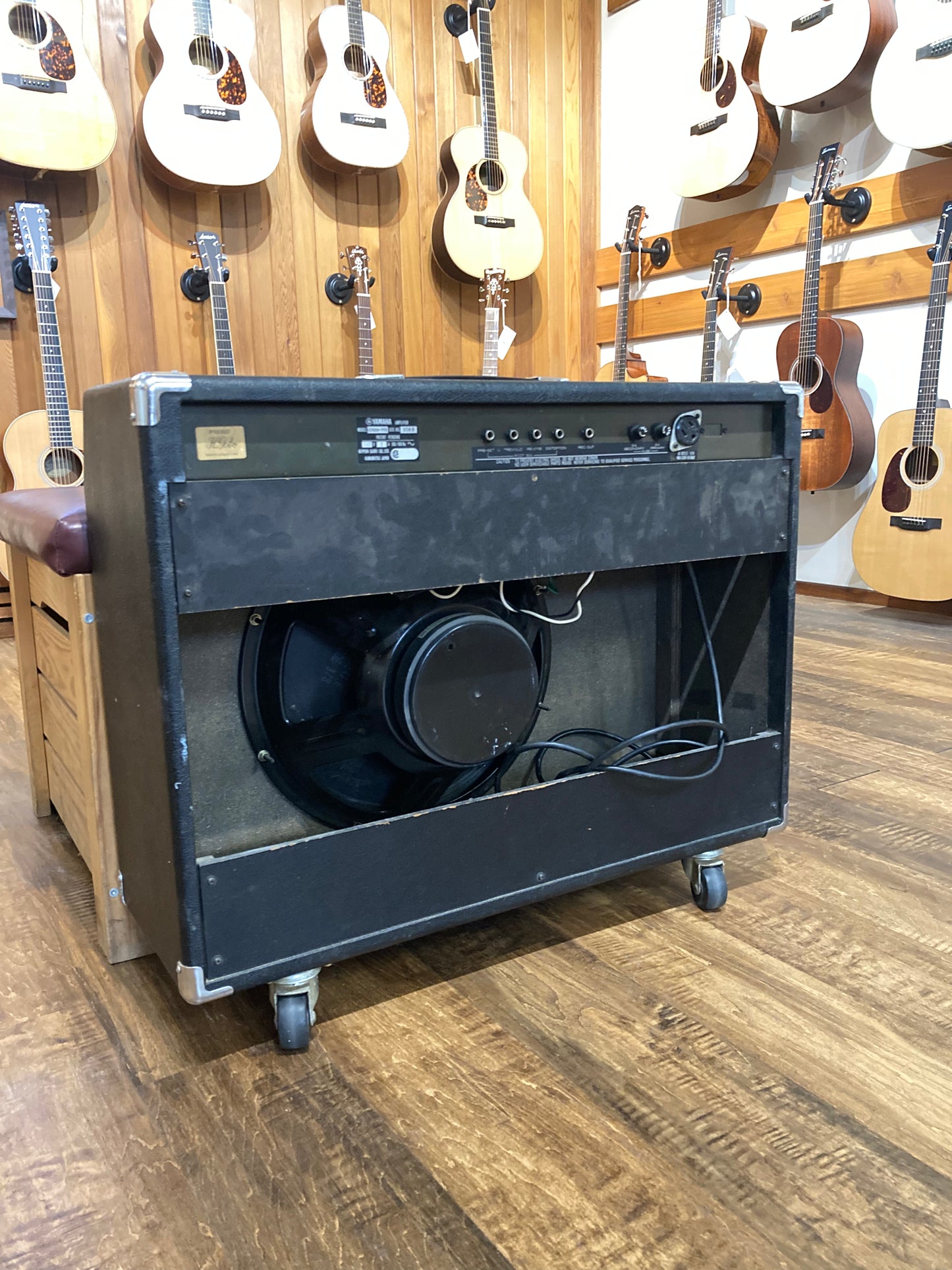 Yamaha G100-115 Hundred 115 Electric Guitar Amplifier (Mid to Late 1970's)