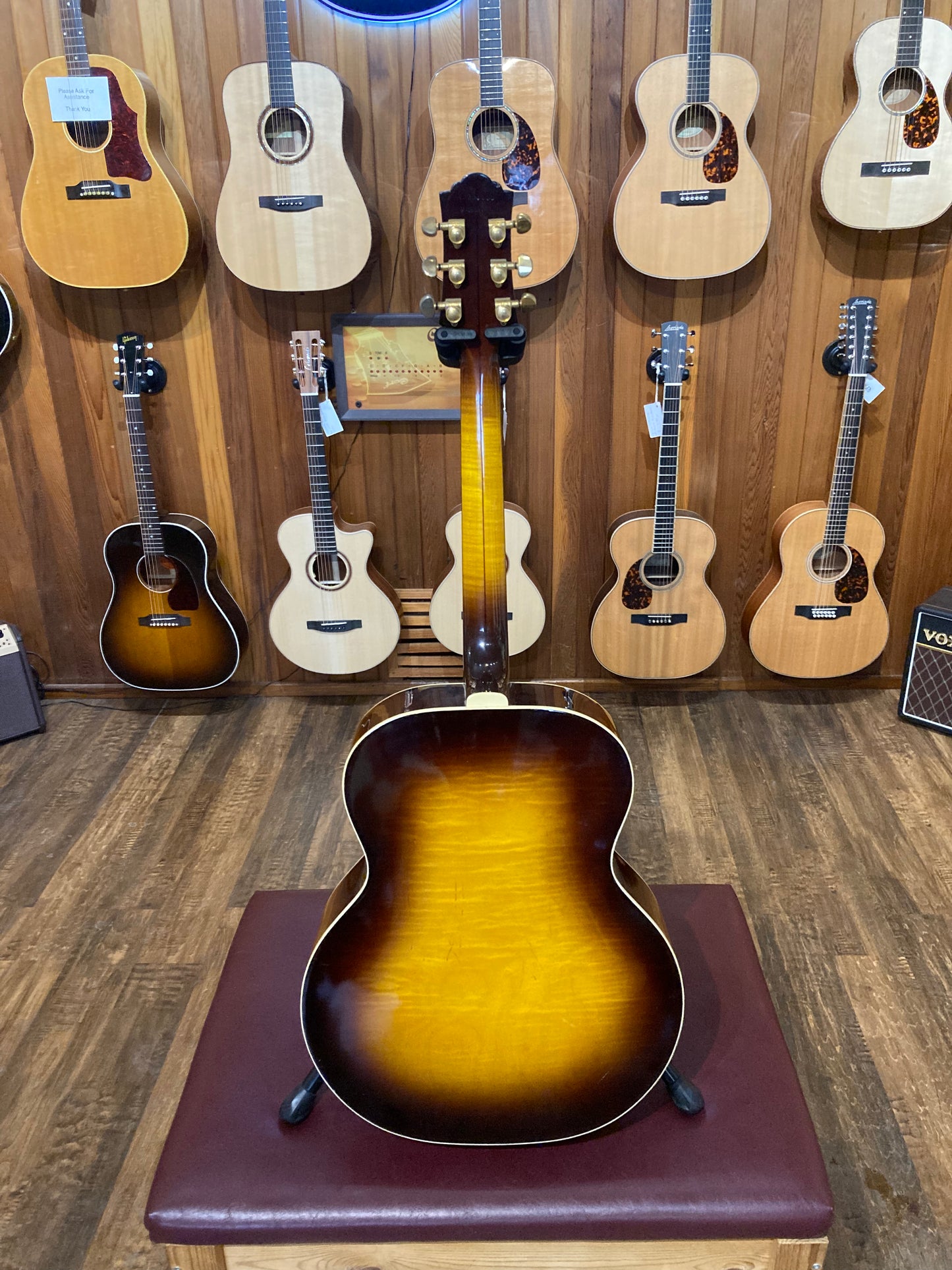 Guild JF30 Jumbo Acoustic/Electric Guitar w/Case - Antique Burst (1996)