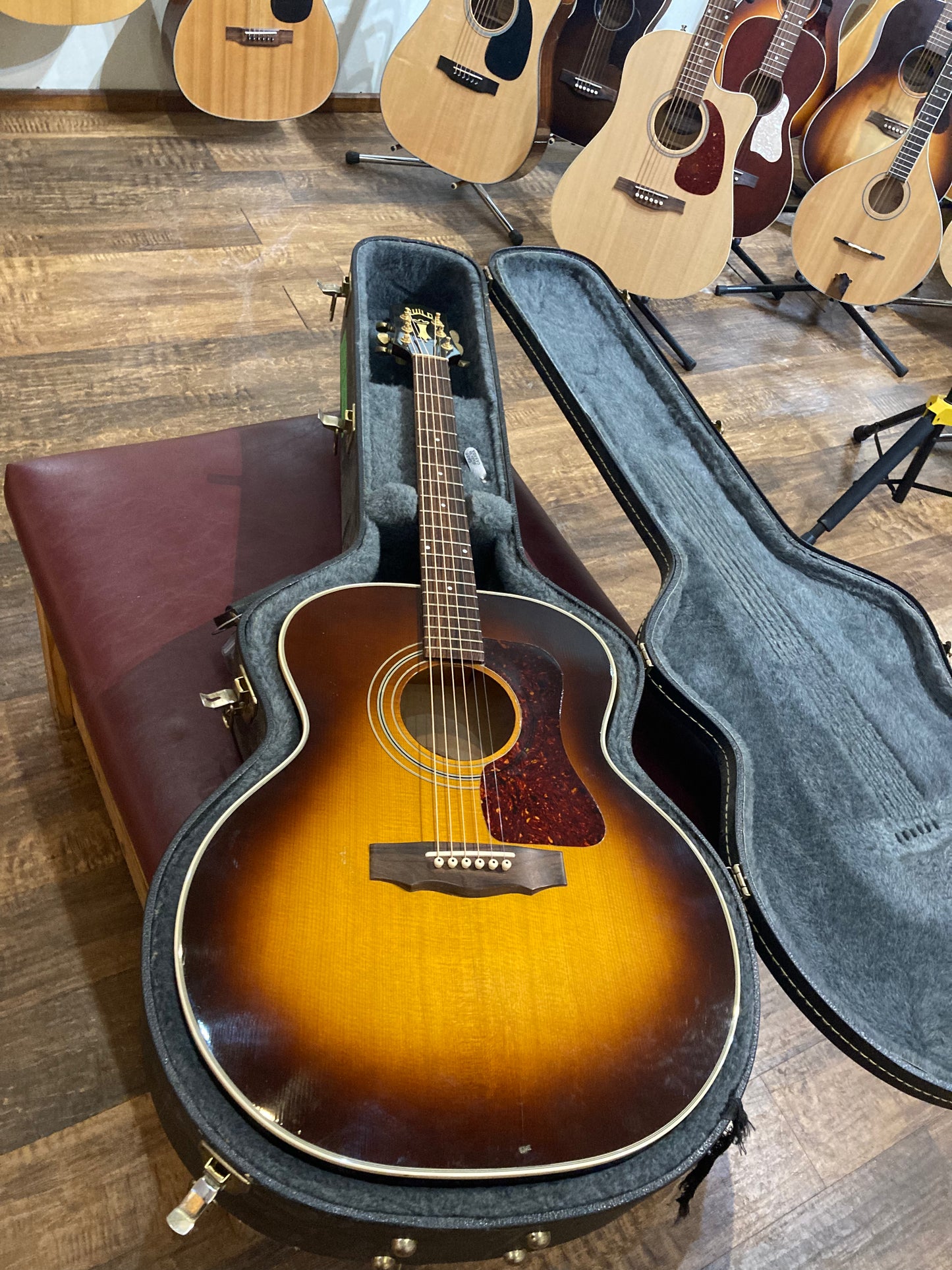 Guild JF30 Jumbo Acoustic/Electric Guitar w/Case - Antique Burst (1996)