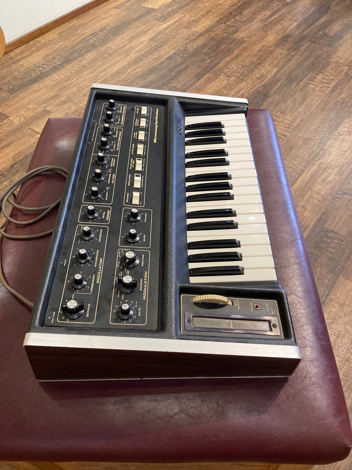 Moog MicroMoog Analog Synthsizer (1975-1979)