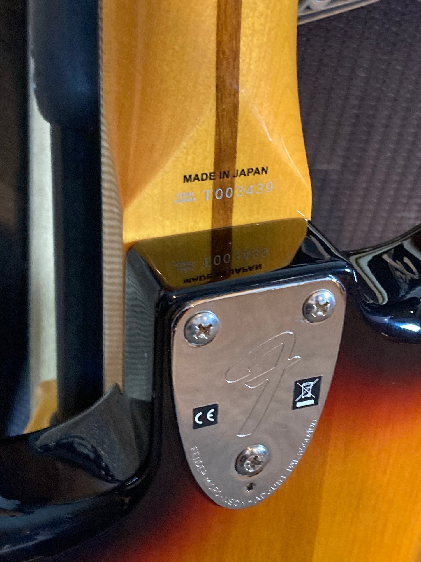 Fender Pawn Shop '72 Electric Guitar - 3-Color Sunburst (2011)