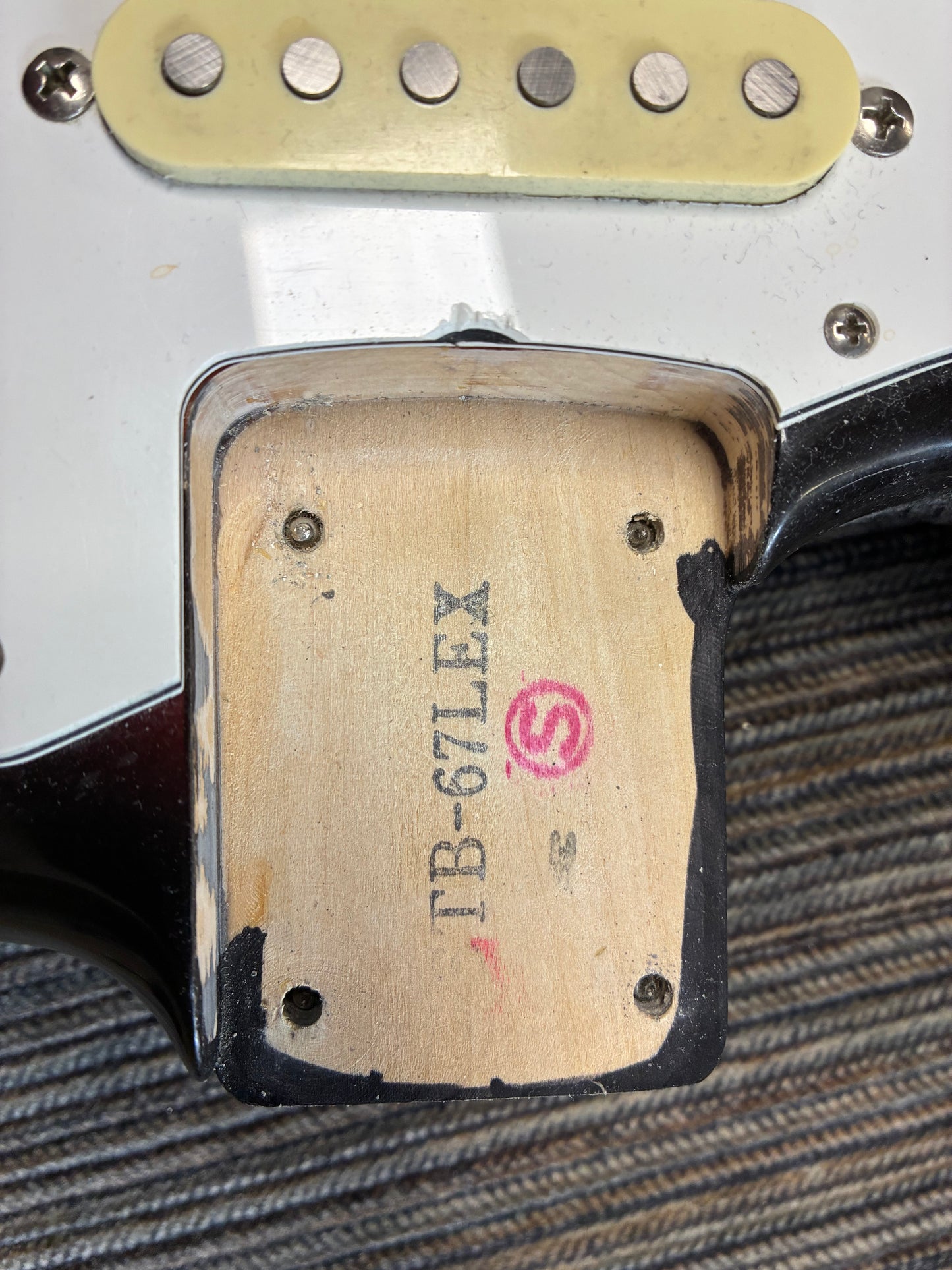 Fender MIJ ST-67 Left-Handed Stratocaster Electric Guitar - Sunburst (1989)