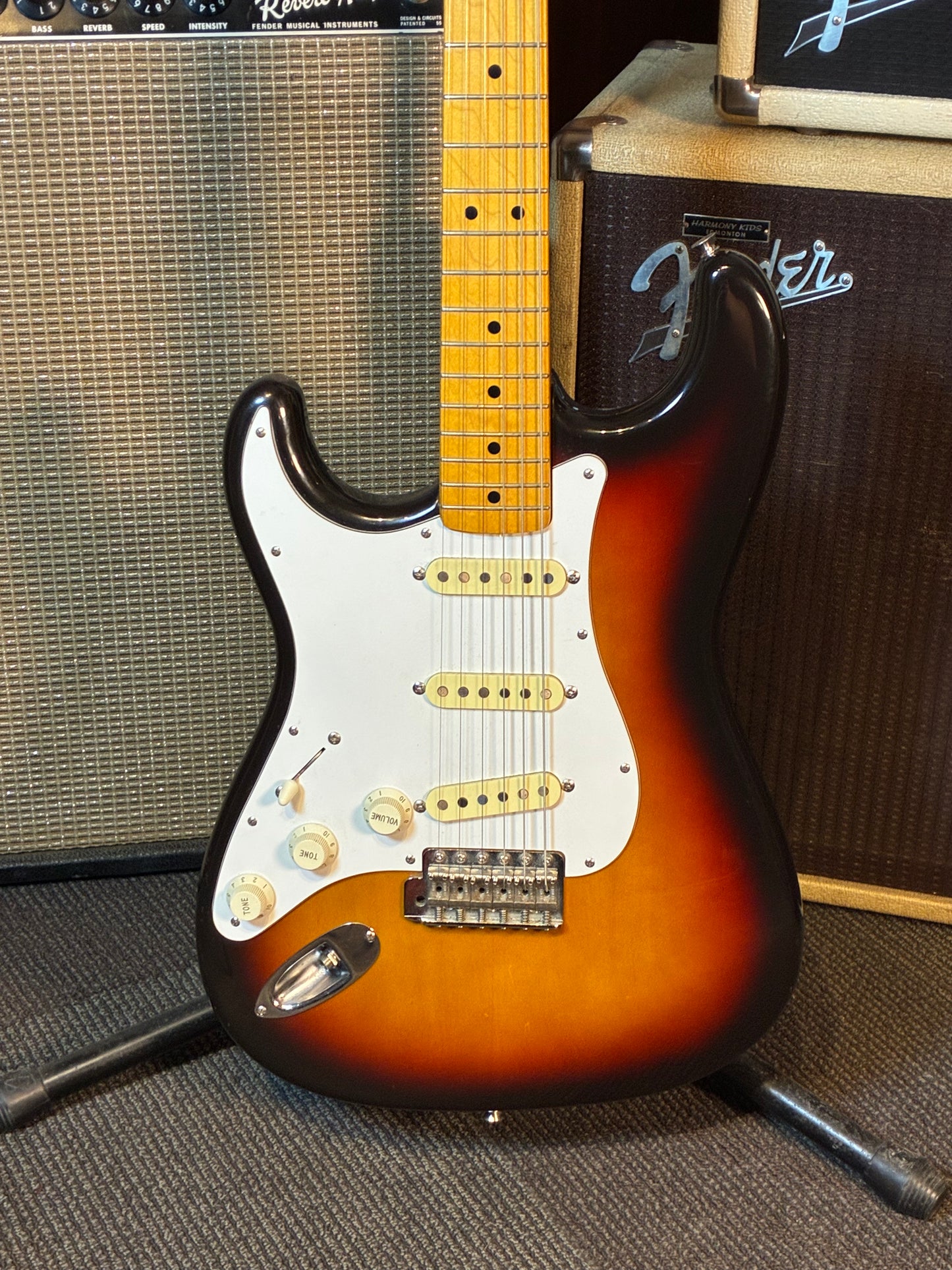 Fender MIJ ST-67 Left-Handed Stratocaster Electric Guitar - Sunburst (1989)