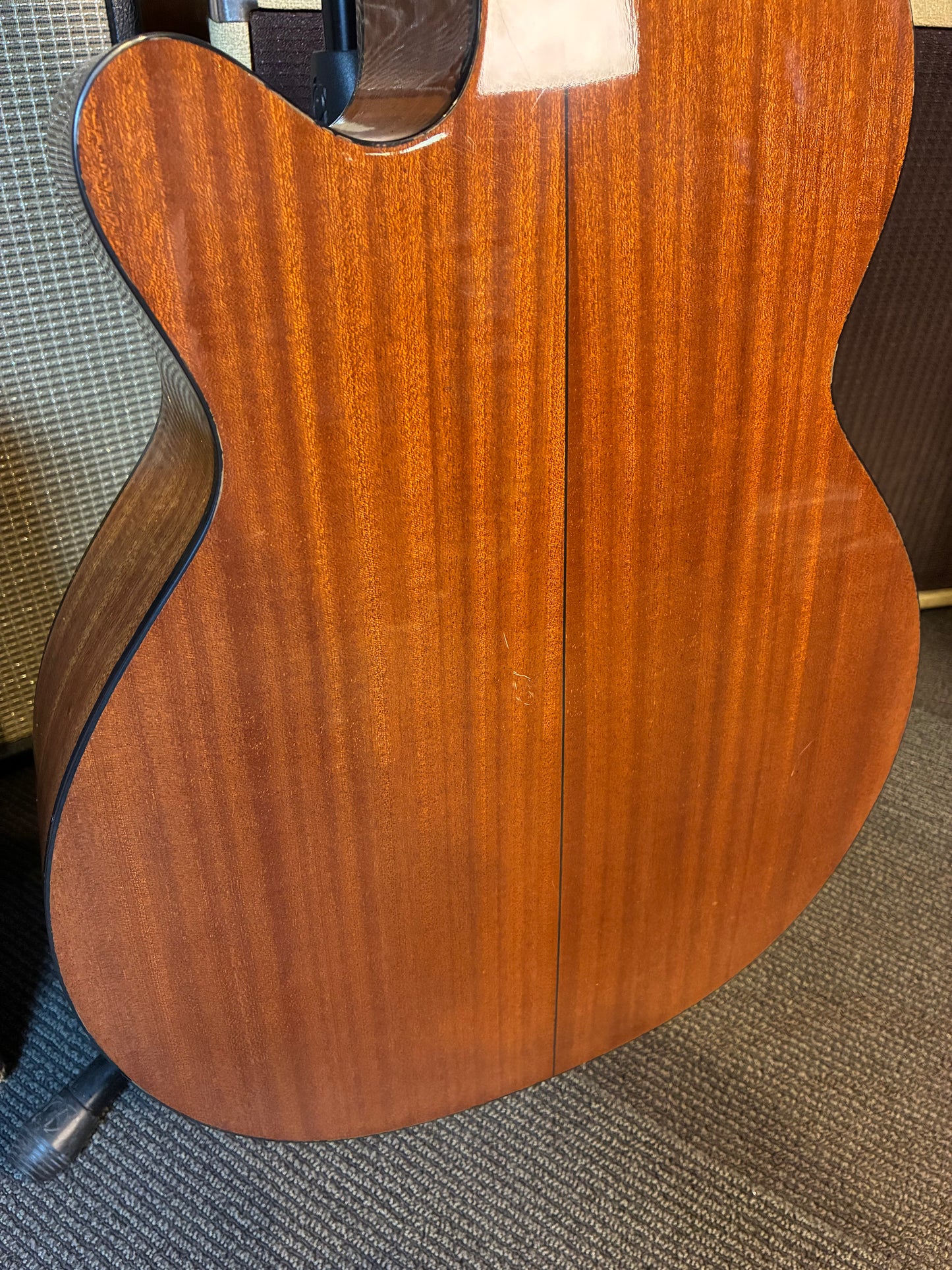 Takamine G440C Acoustic Guitar w/Case - Natural (Used)