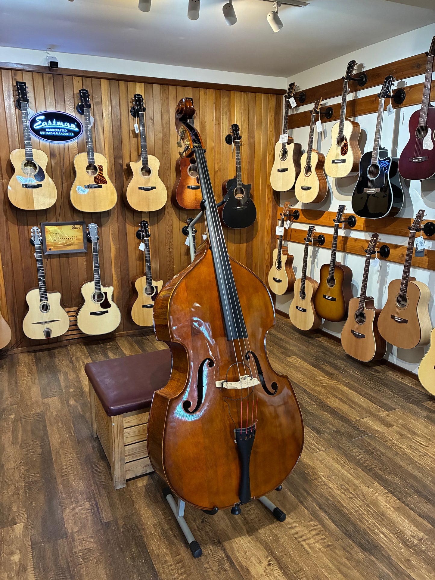 Schoenbach 5/21We 3/4 Upright Bass w/Bag & Bow (Used)