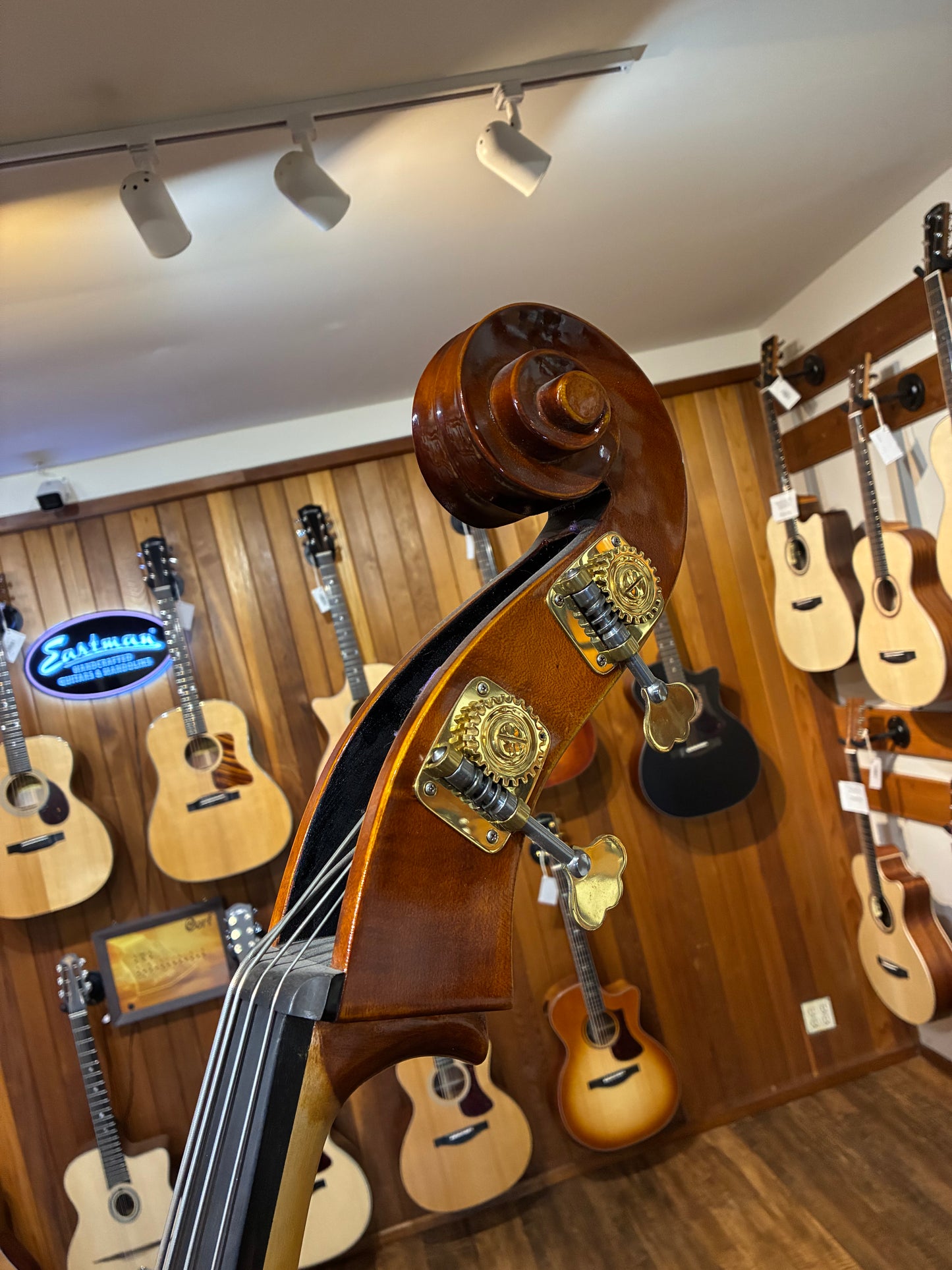 Schoenbach 5/21We 3/4 Upright Bass w/Bag & Bow (Used)