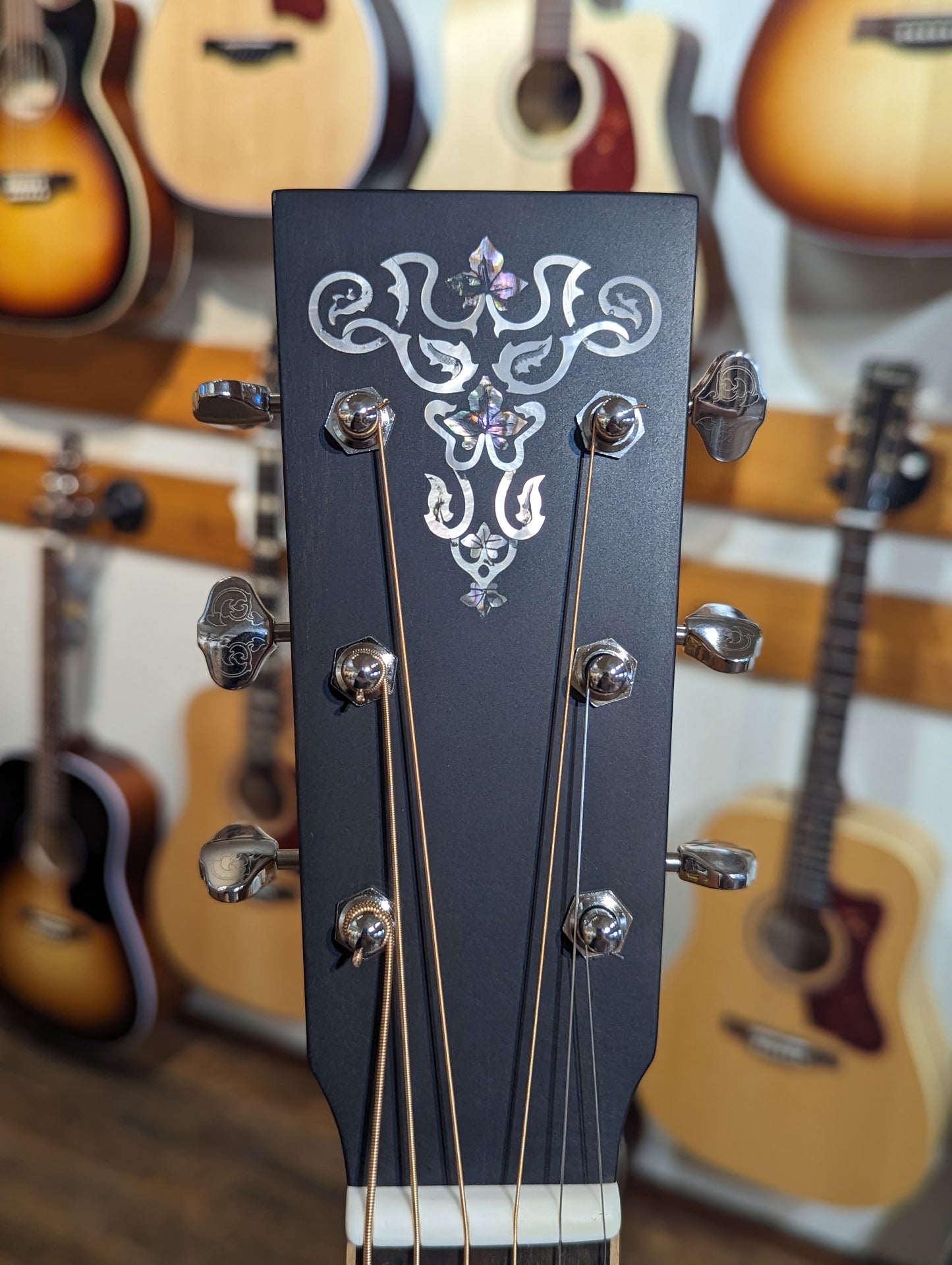 Larrivée D-40 Special Edition Acoustic Guitar w/Case