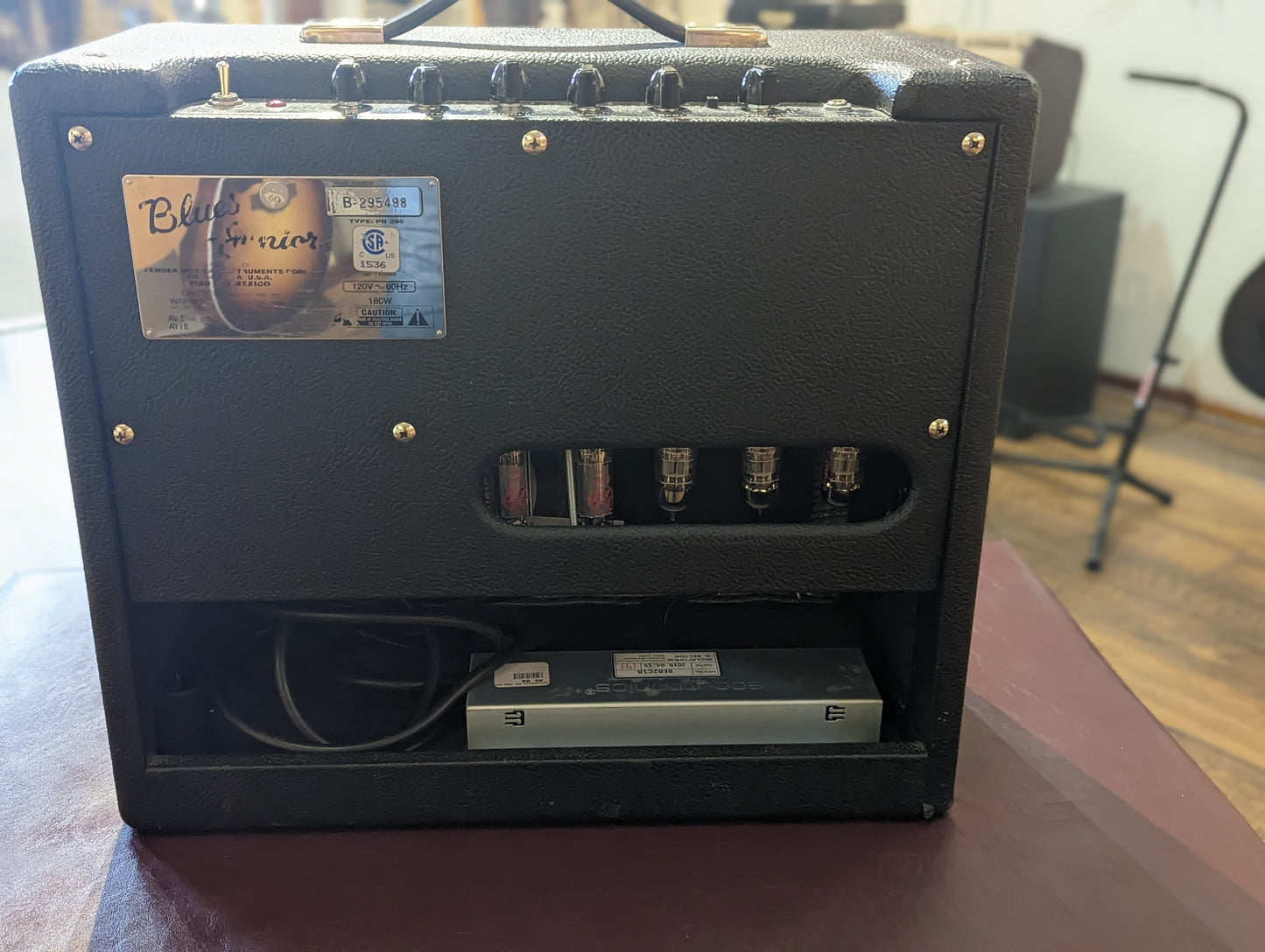 Fender Blues Junior 12" 15 Watt Guitar Combo Amp (2006)