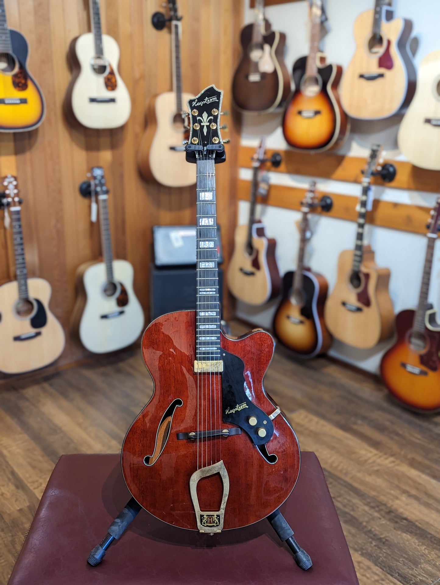 Hagstrom HL550 Hollow Body Electric Guitar w/Case - Natural Mahogany (Used)