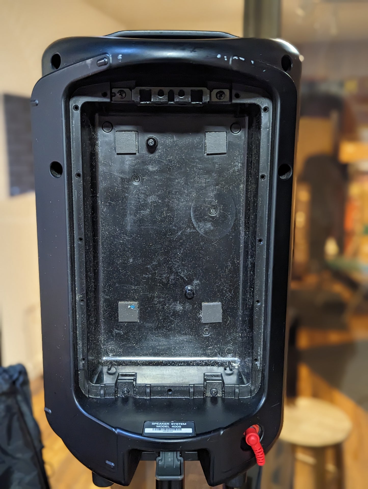 Yamaha StagePas 400i Portable PA System w/Stands & Carrying Bags (Used)