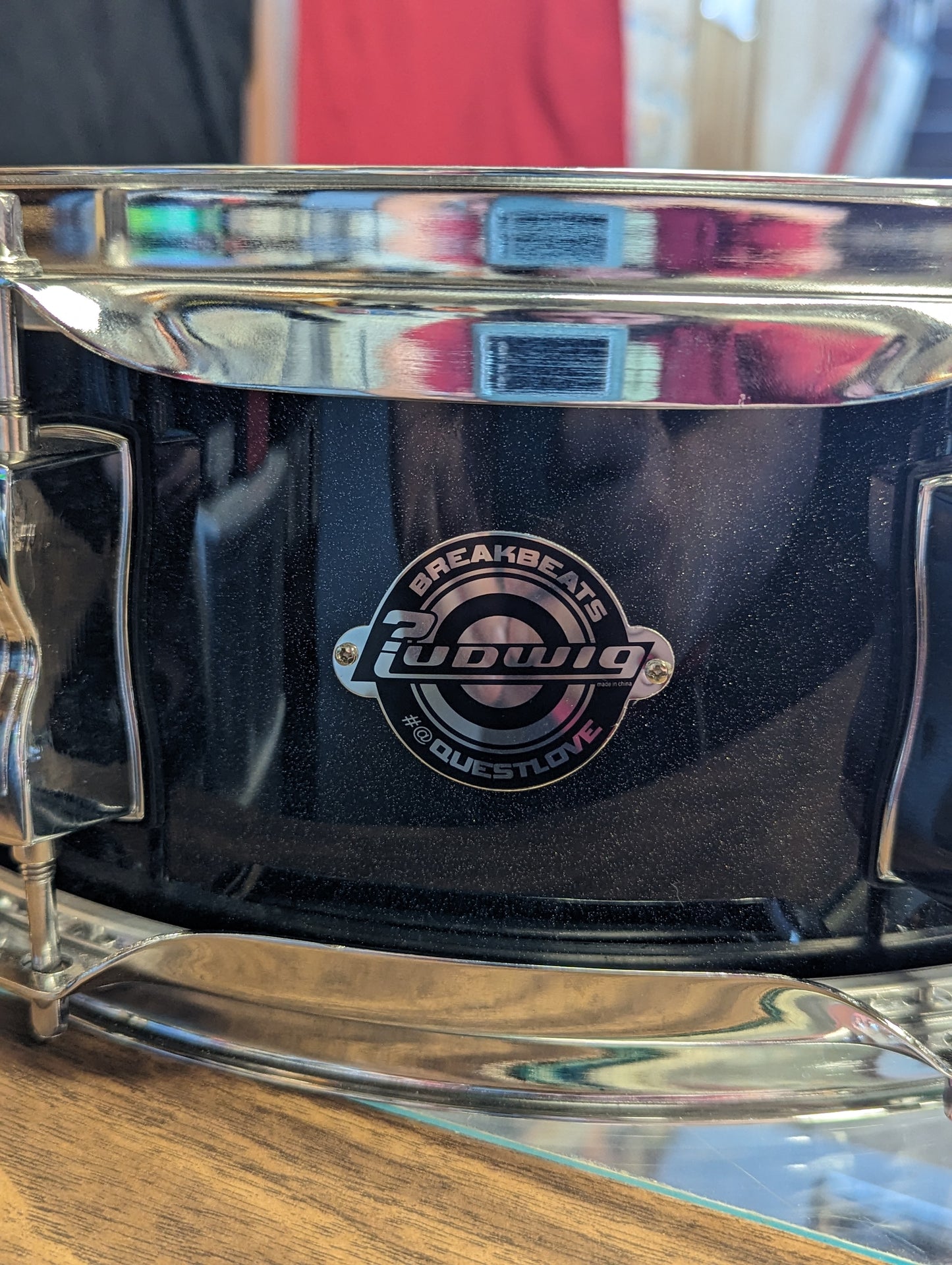Ludwid Breakbeat 14"x5" Snare Drum - Black Sparkle (Used)