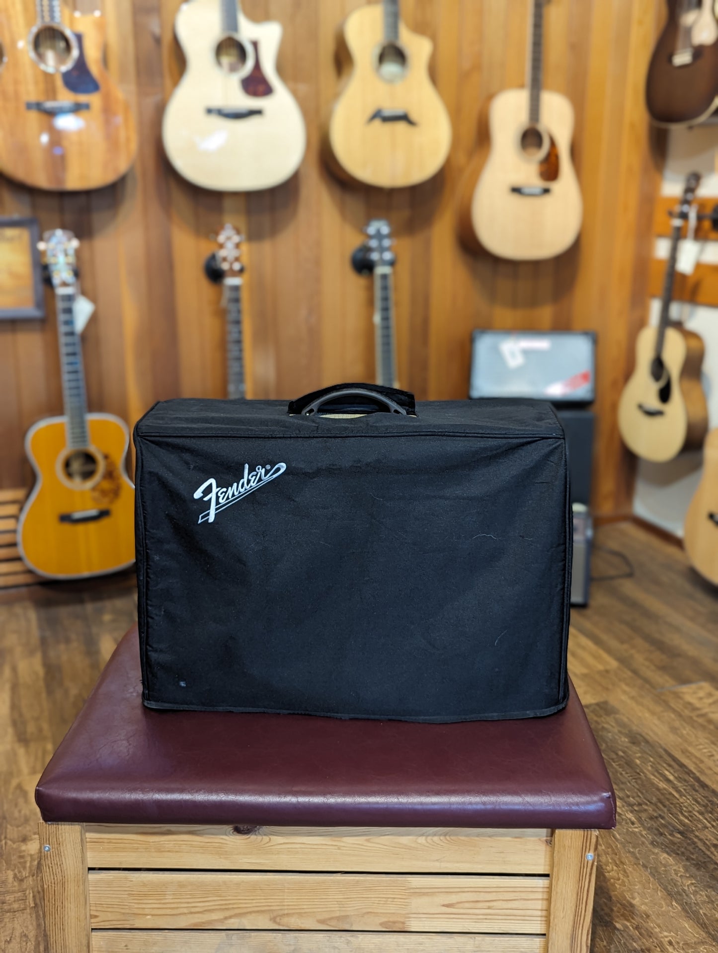 Fender Super-Sonic™ 1x12 Combo w/Amp Cover & Footswitch (2008)