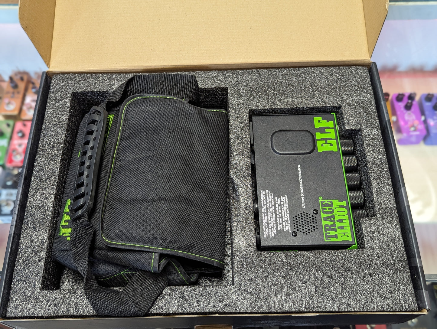 Trace Elliot ELF 200w Micro Bass Head w/Gig Bag (Used)