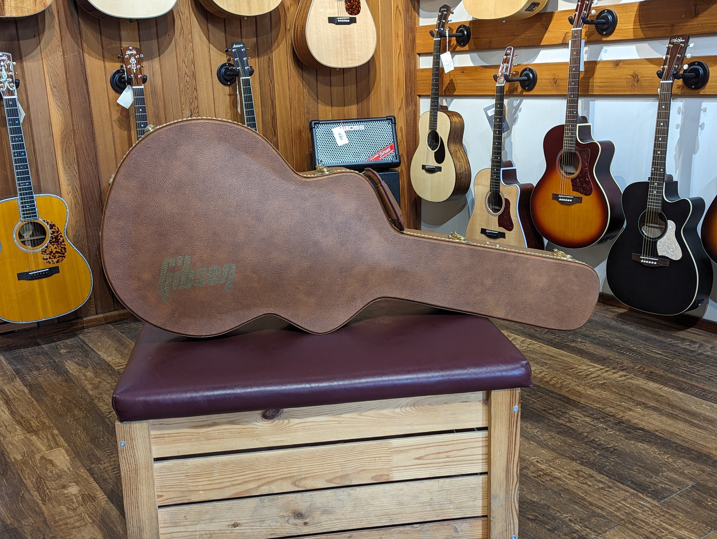 Gibson Memphis ES-335 Figured w/Case - Cherry (2016)