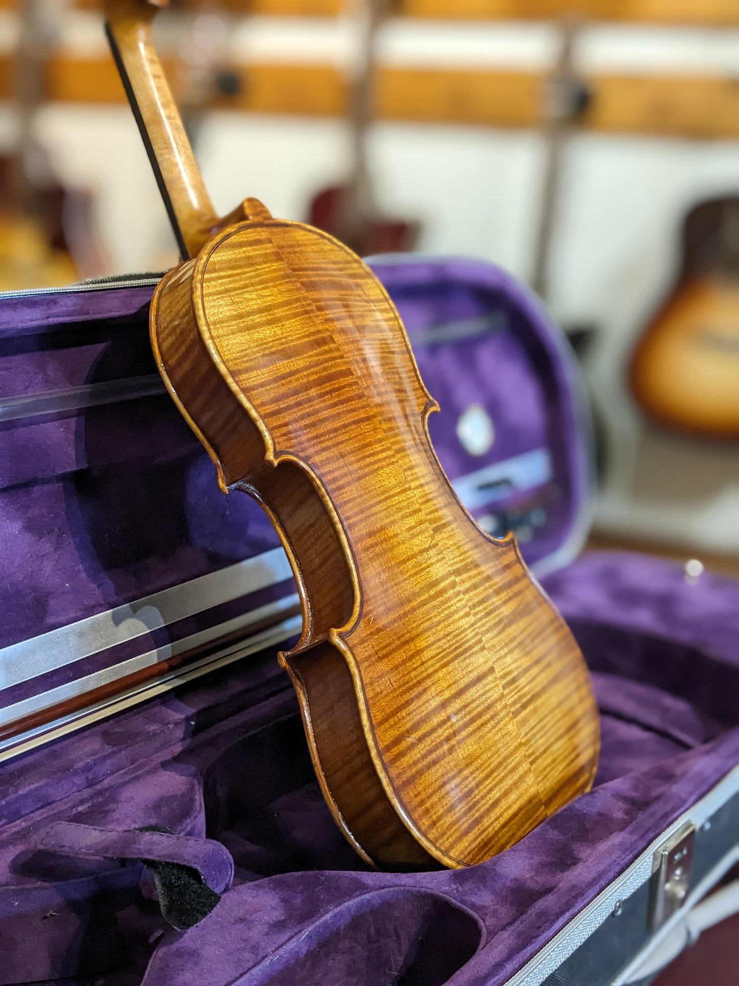 Scott Cao STV-017CE 4/4 Violin w/Case & Bow (2011)
