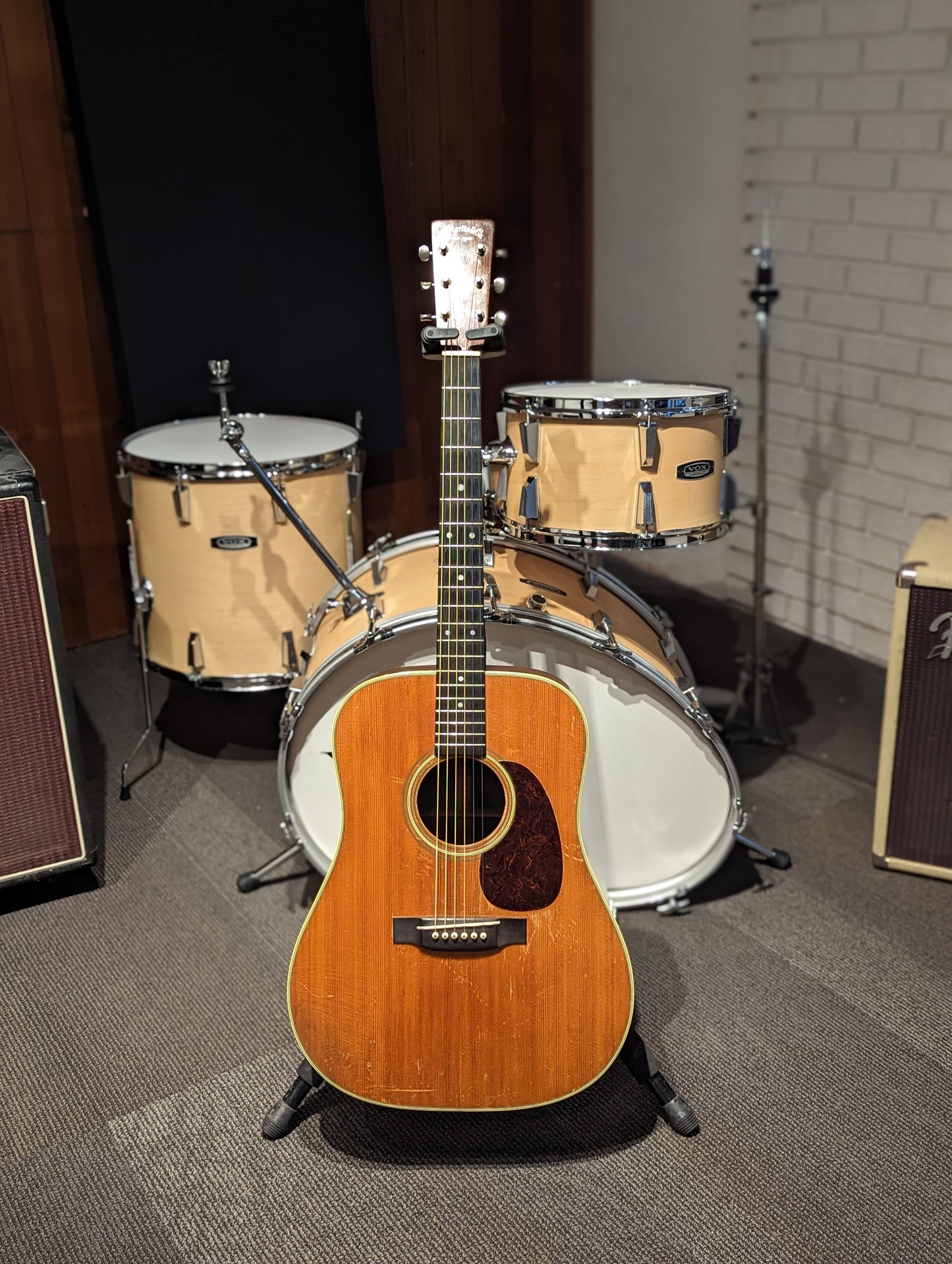 Martin D-28 Dreadnought Acoustic Guitar w/Case (1947)