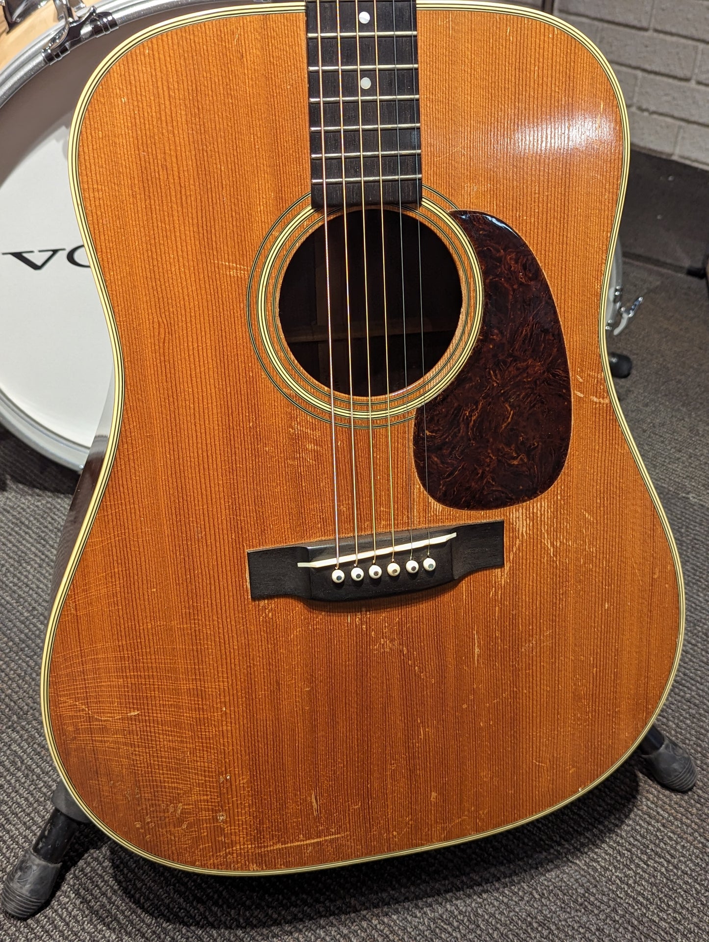 Martin D-28 Dreadnought Acoustic Guitar w/Case (1947)