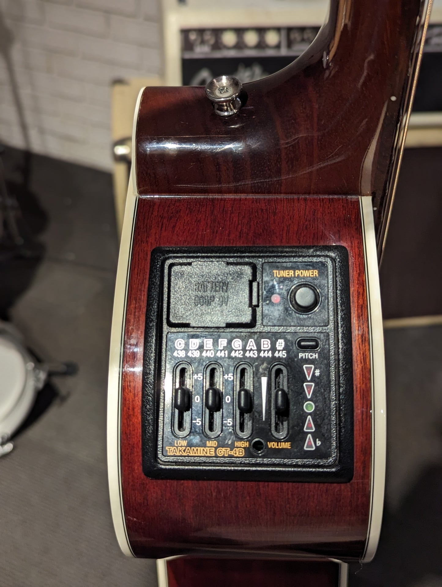 Takamine EF261S Acoustic/Electric Guitar w/Case (2001)